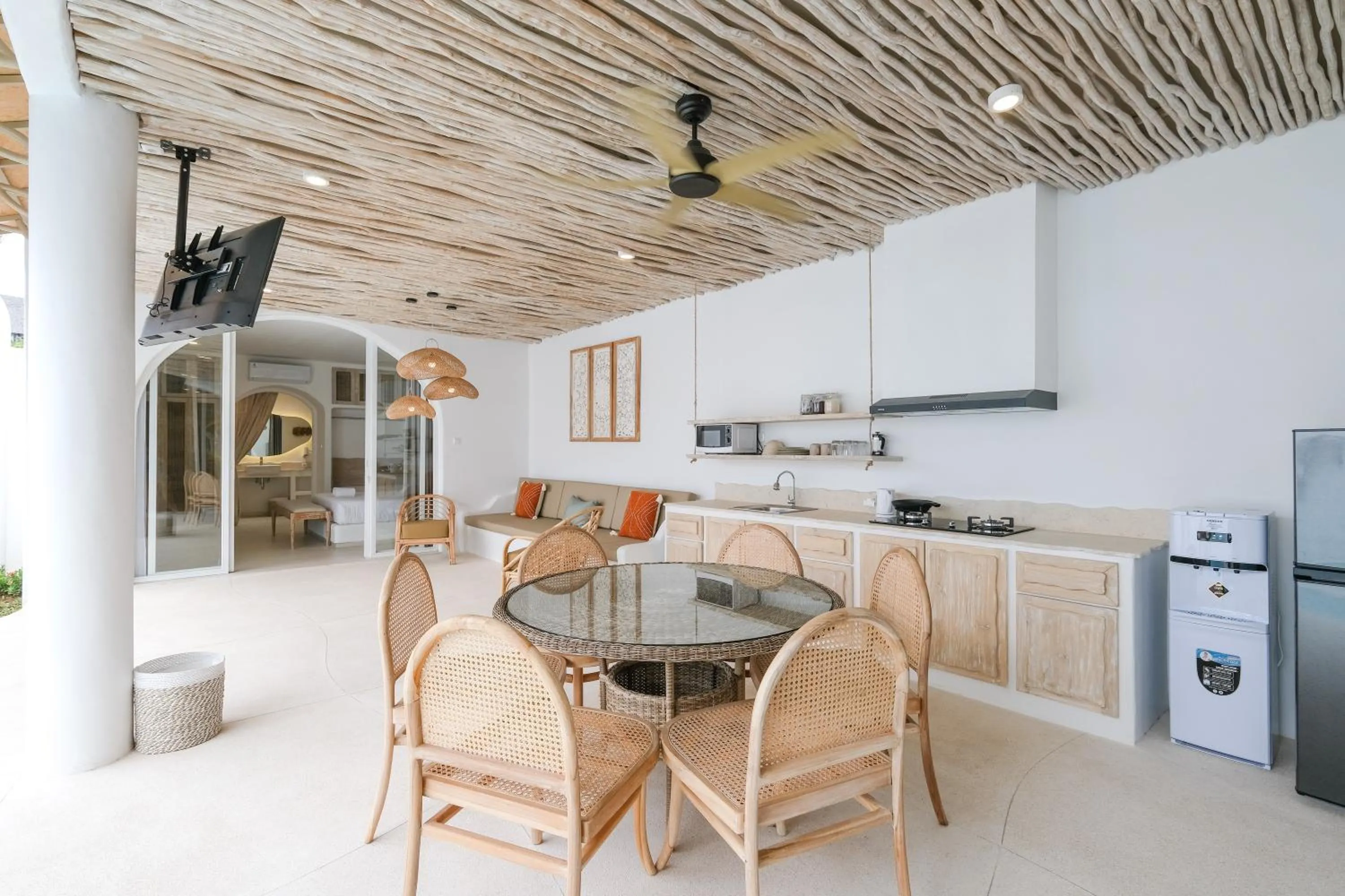 Kitchen or kitchenette in Villa SEI Uluwatu