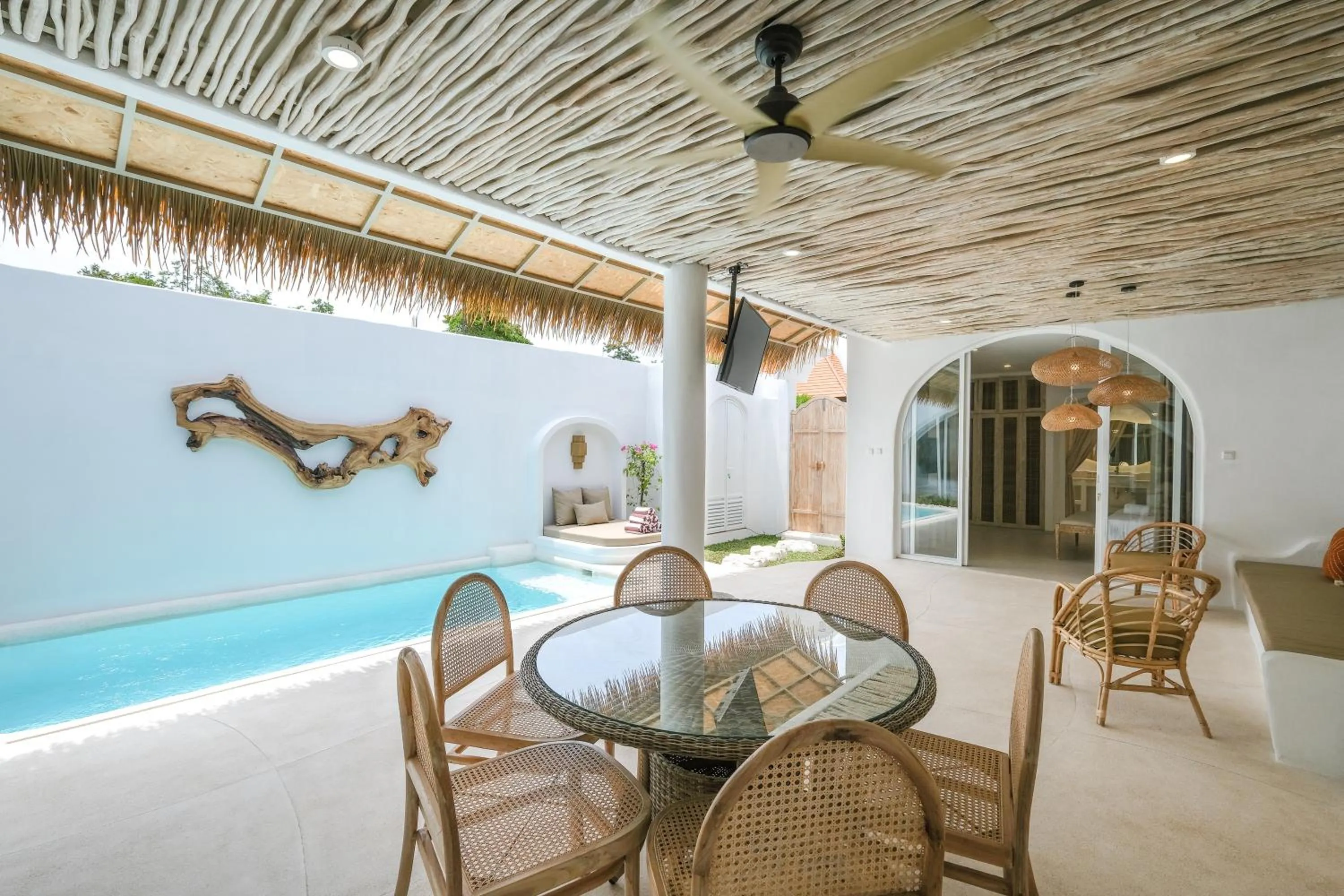 Dining area in Villa SEI Uluwatu