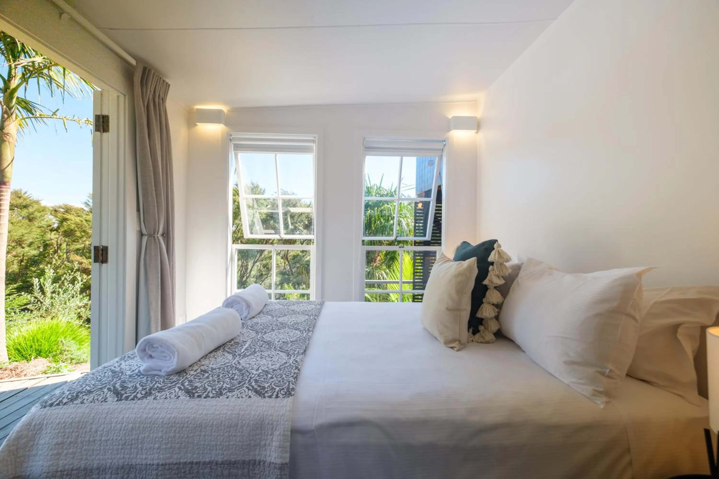 Bed in Gulf Island Views