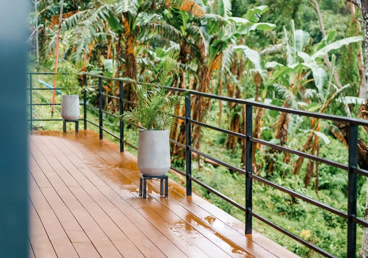 group of guests in Magarra Hotel