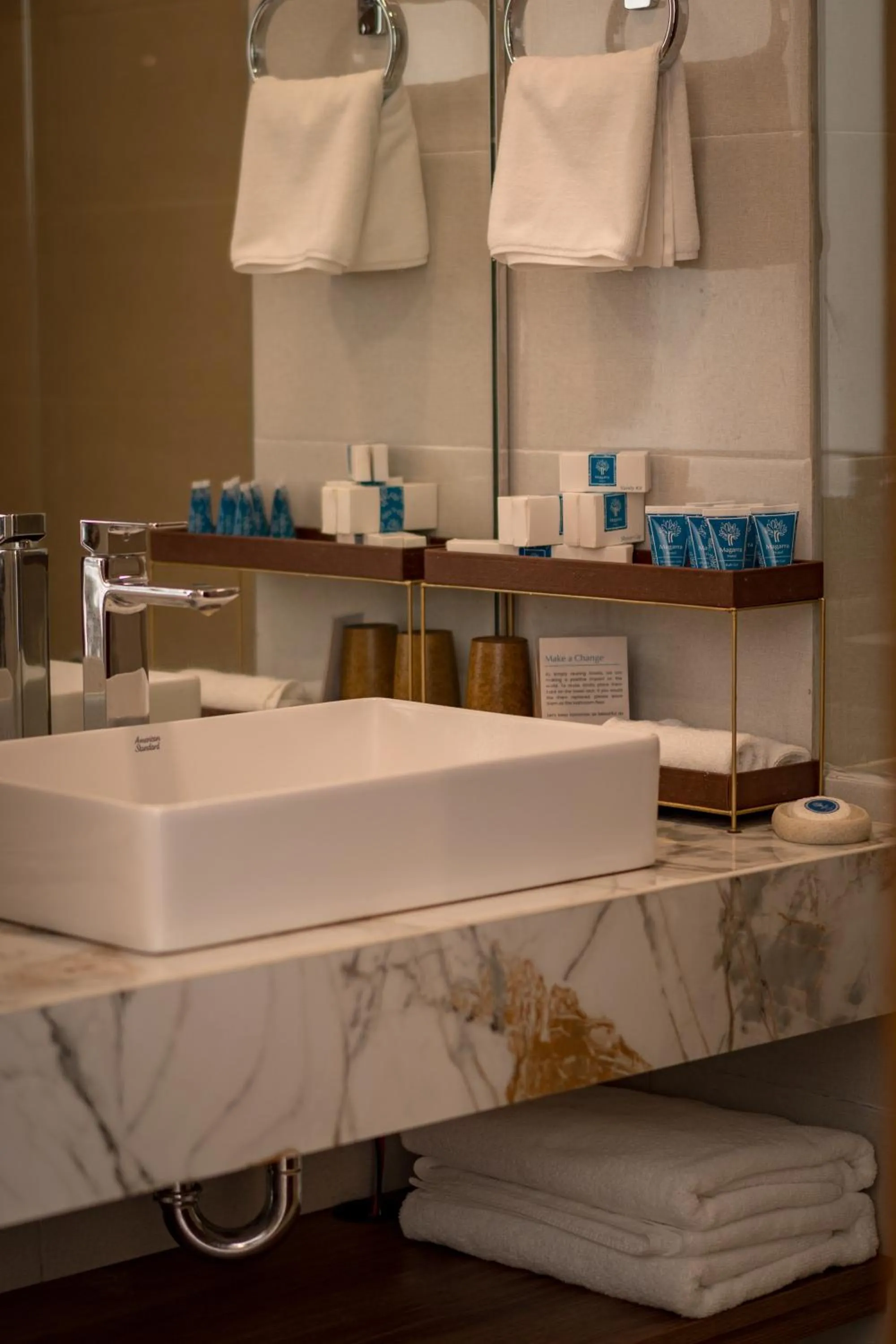 Bathroom in Magarra Hotel