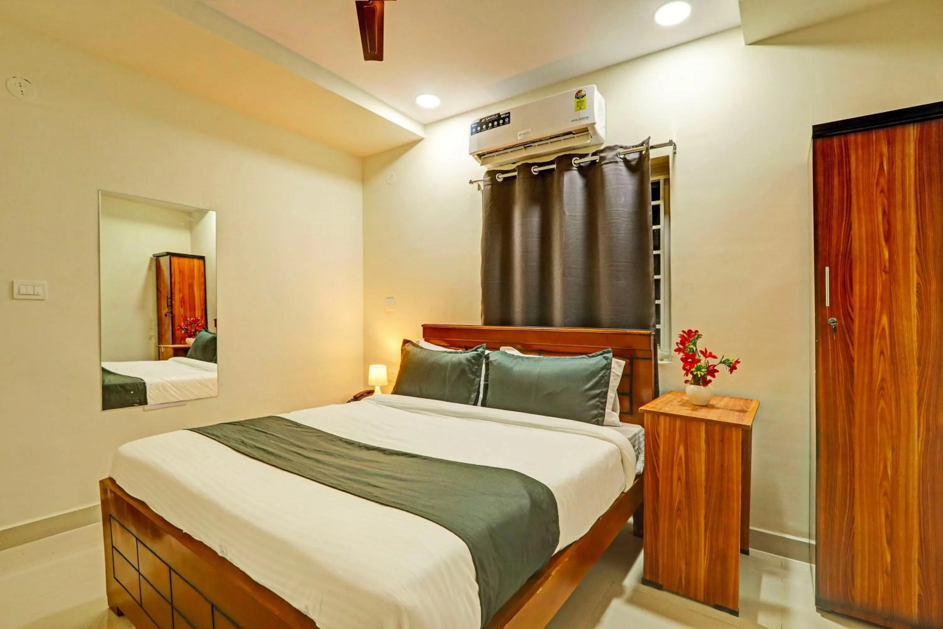 Bedroom, Bed in Hotel O JVP Hotels