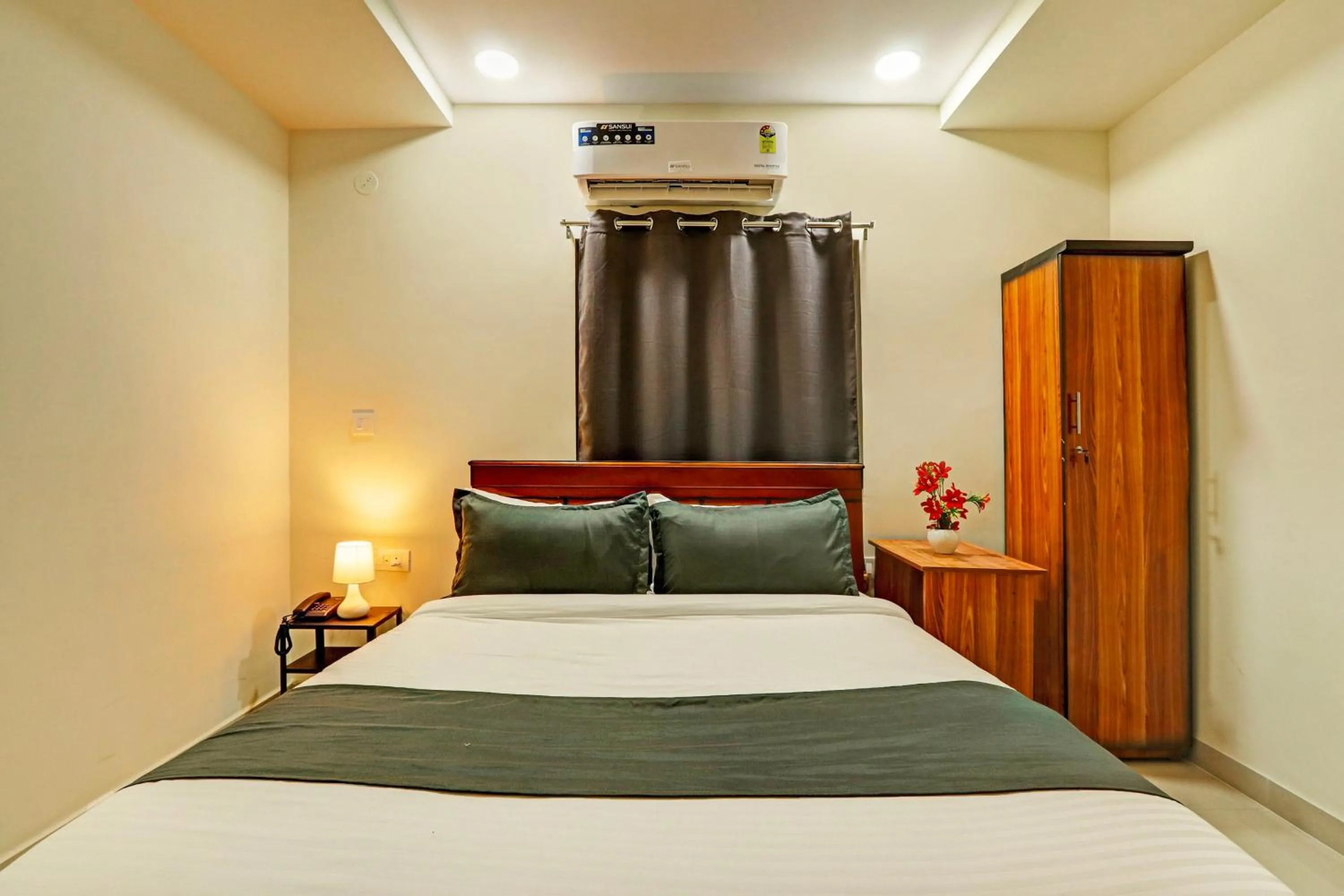 Bedroom in Hotel O JVP Hotels