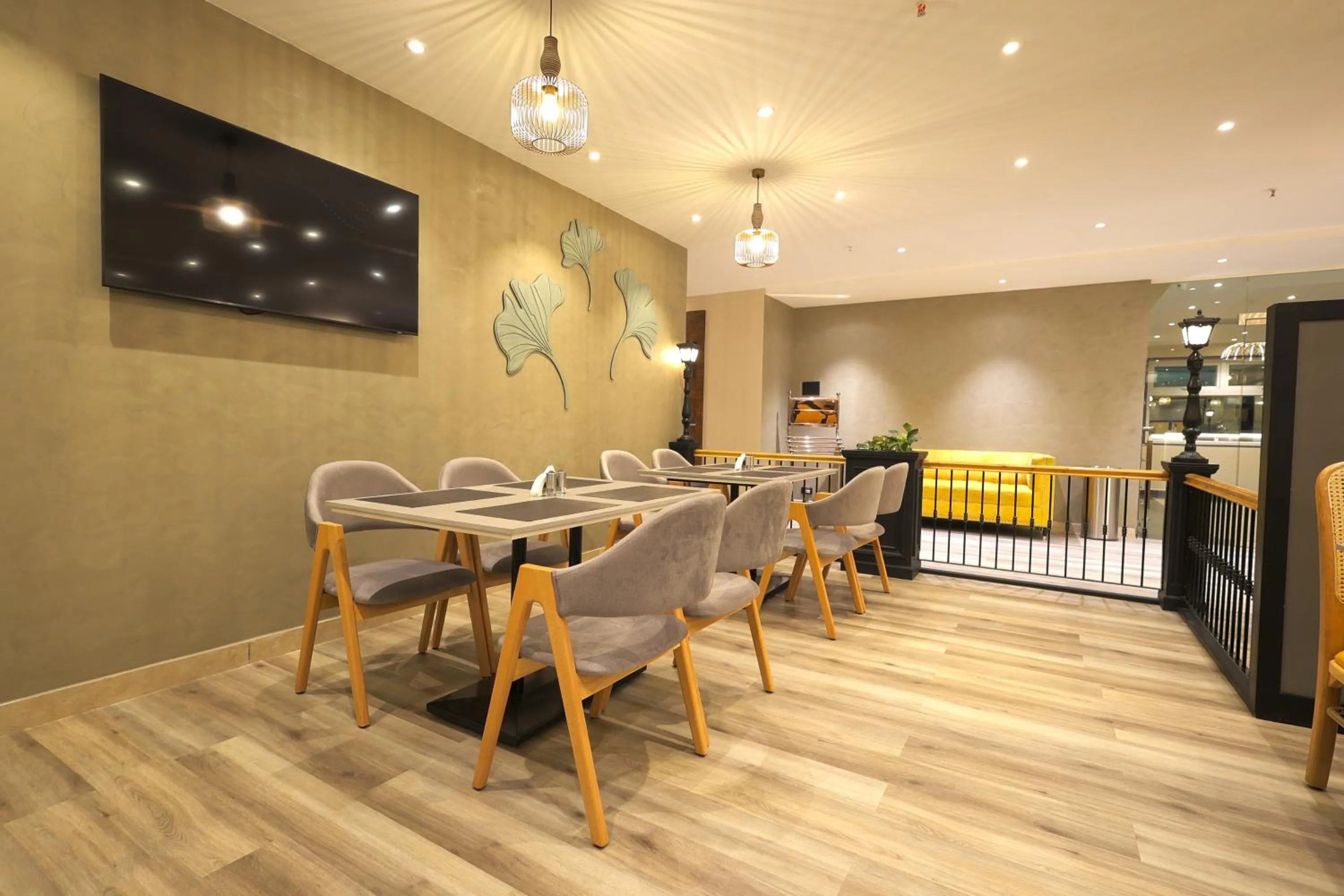 TV and multimedia in Aurum Keys By VYDA