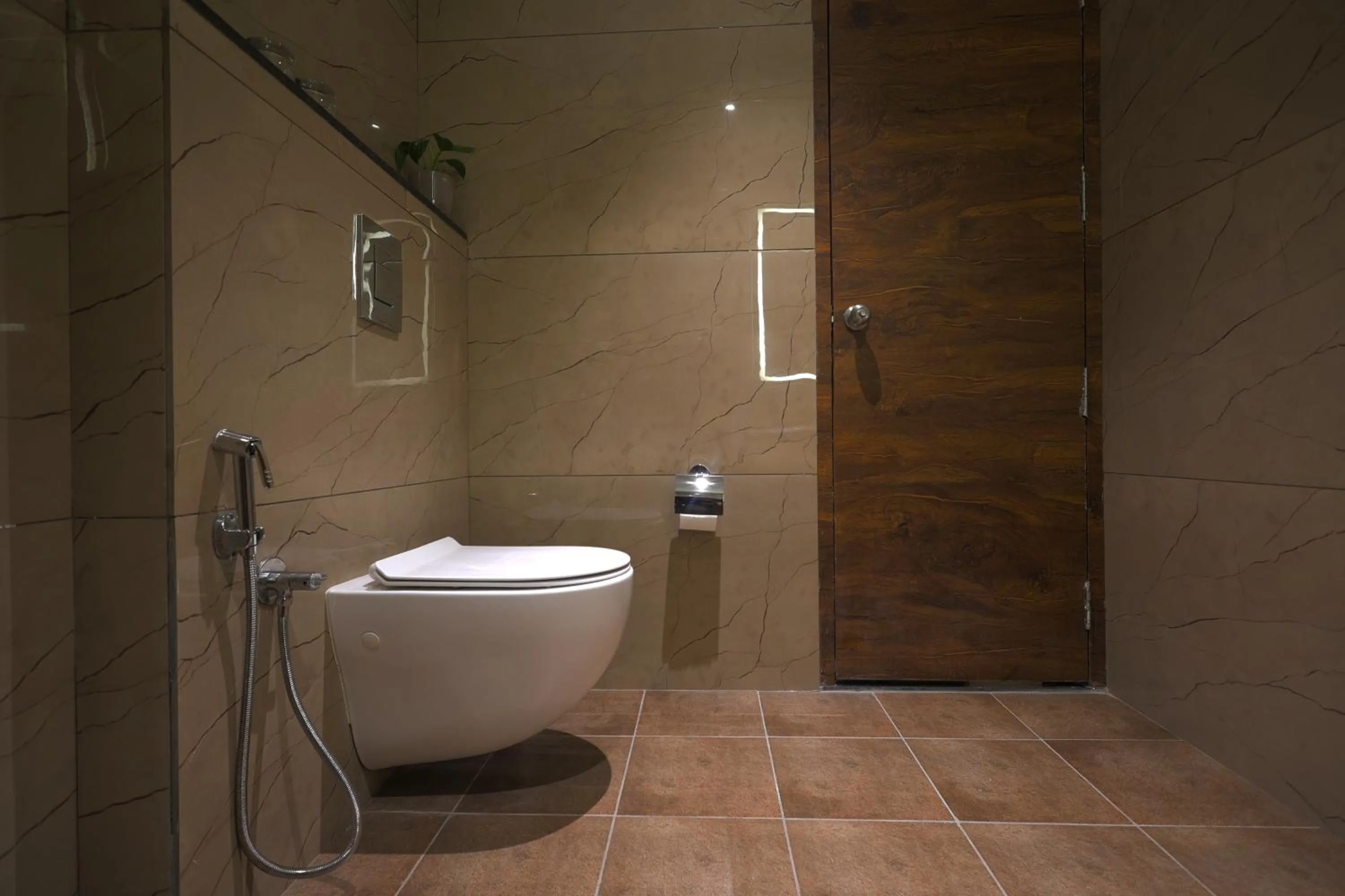 Toilet in Aurum Keys By VYDA