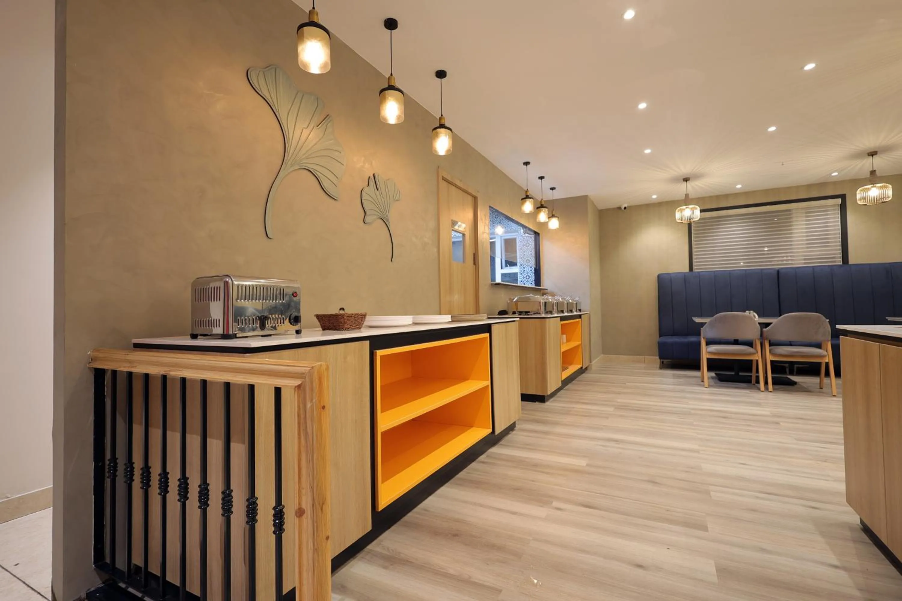 Kitchen or kitchenette in Aurum Keys By VYDA