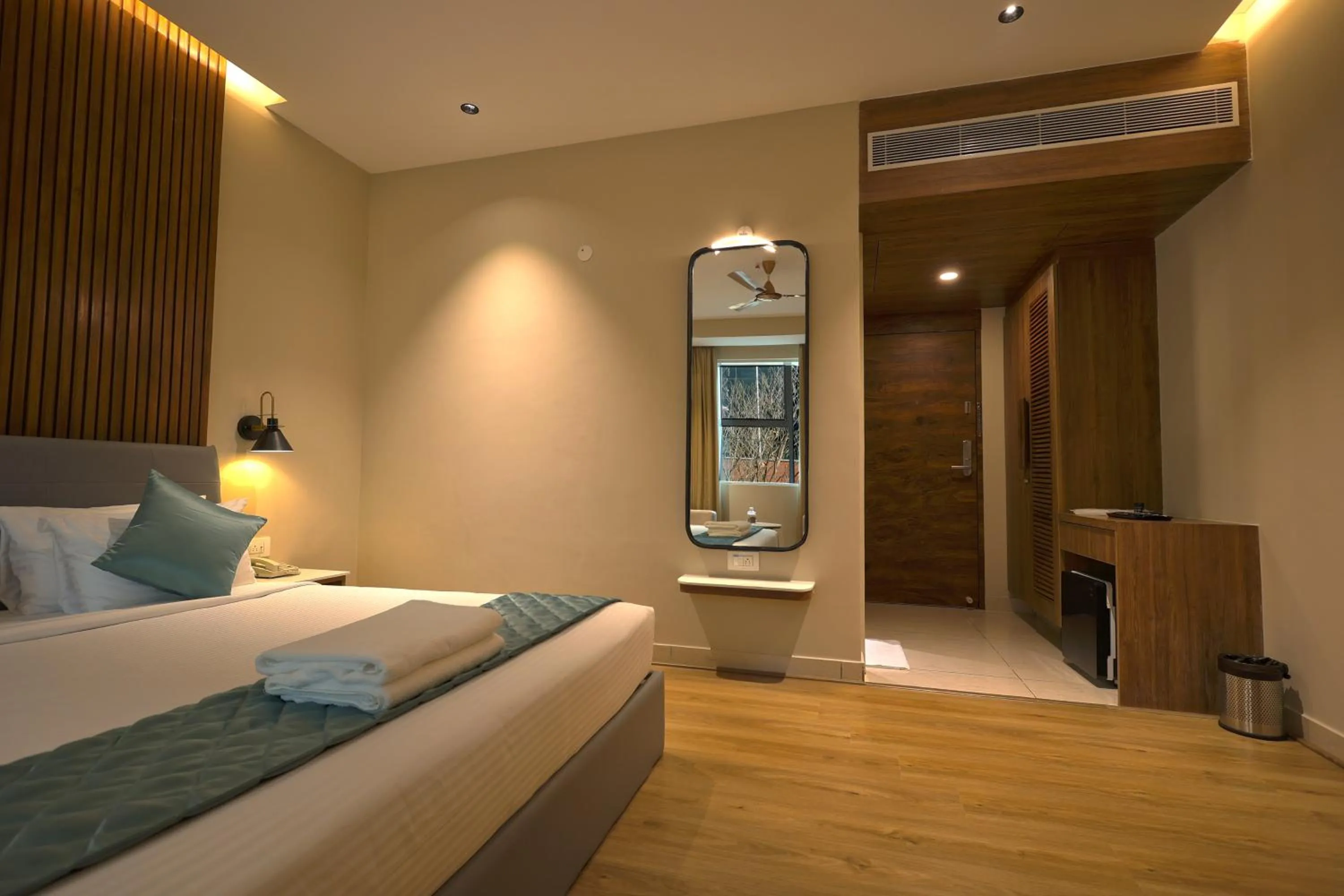 Bed in Aurum Keys By VYDA