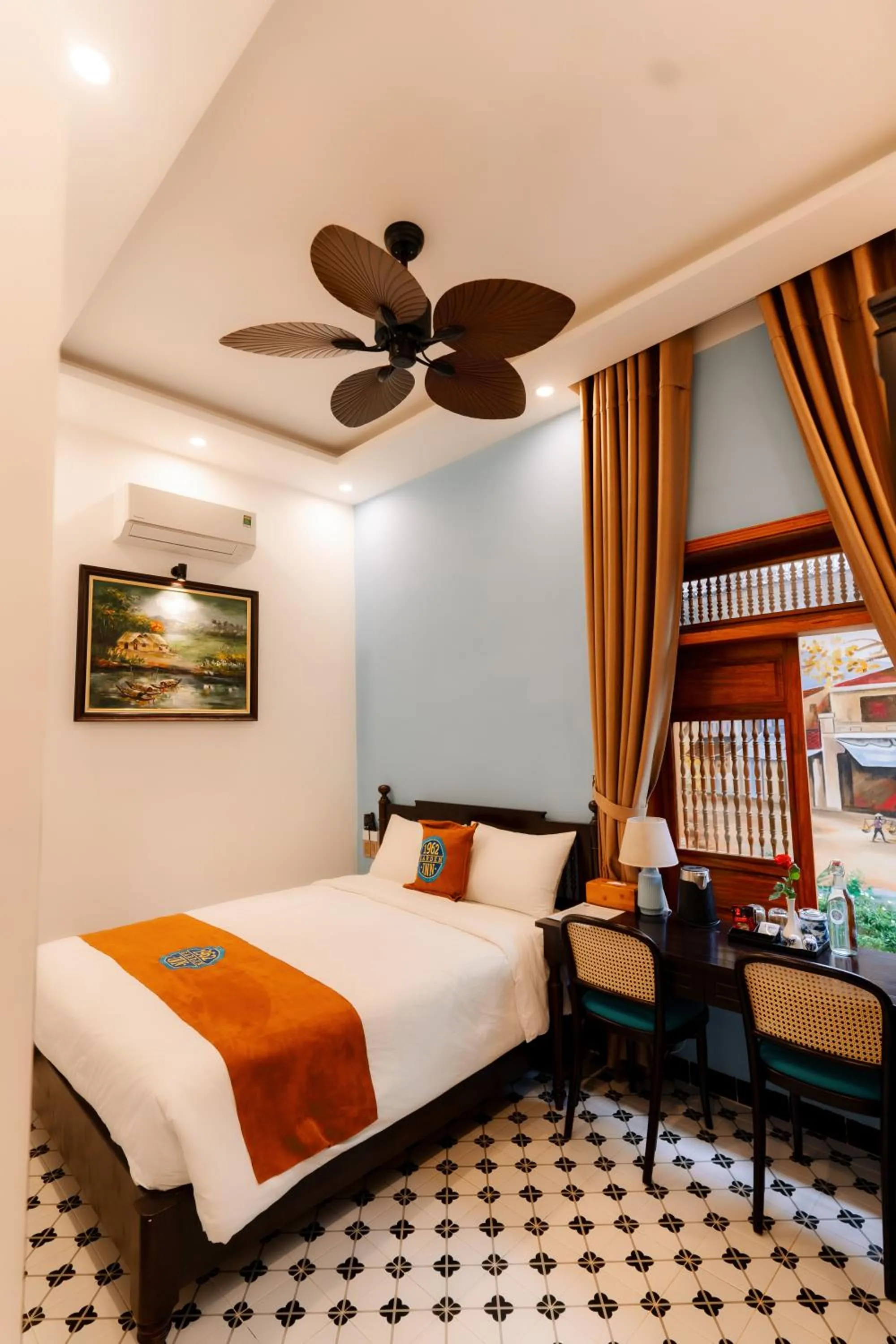 Bedroom, Bed in 75 Garden INN