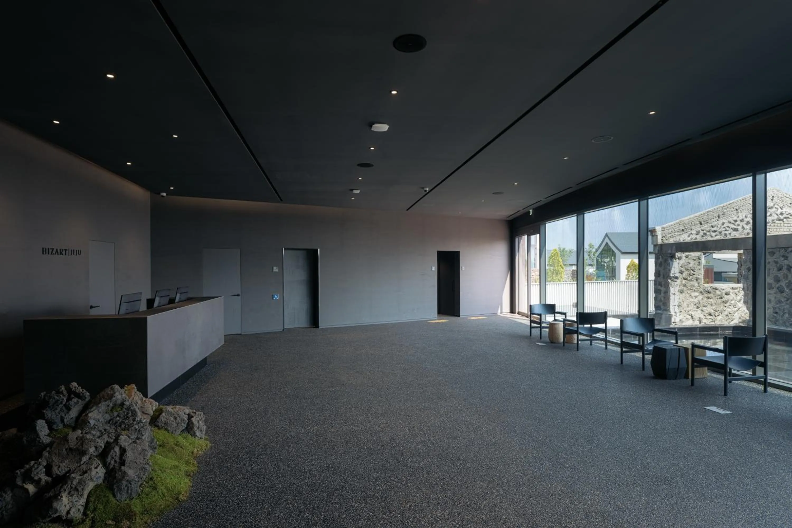 Living room in Yakmaeul