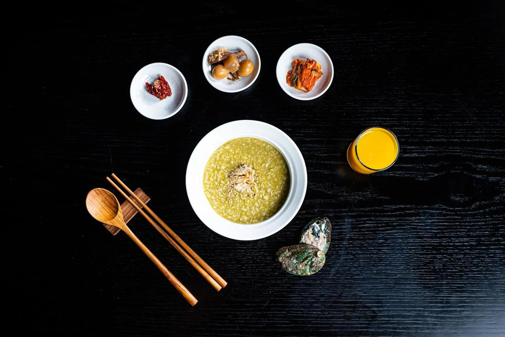 Breakfast in Yakmaeul