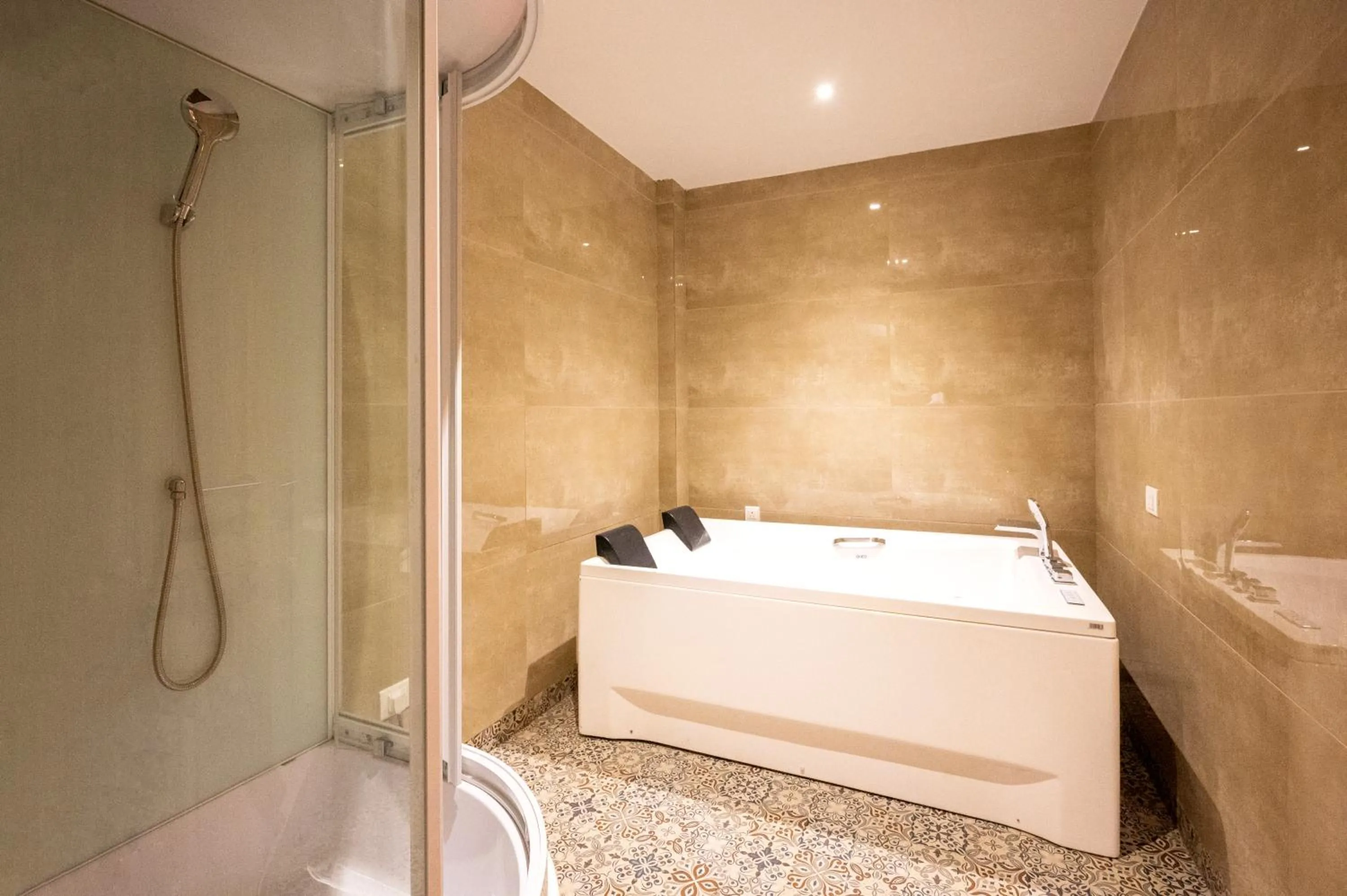 Essentia Luxury Resort & Spa Udaipur