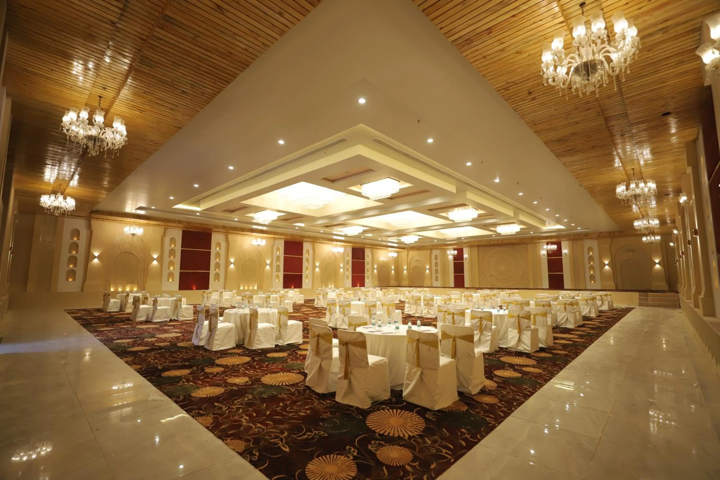 Meeting/conference room in Essentia Luxury Resort & Spa Udaipur