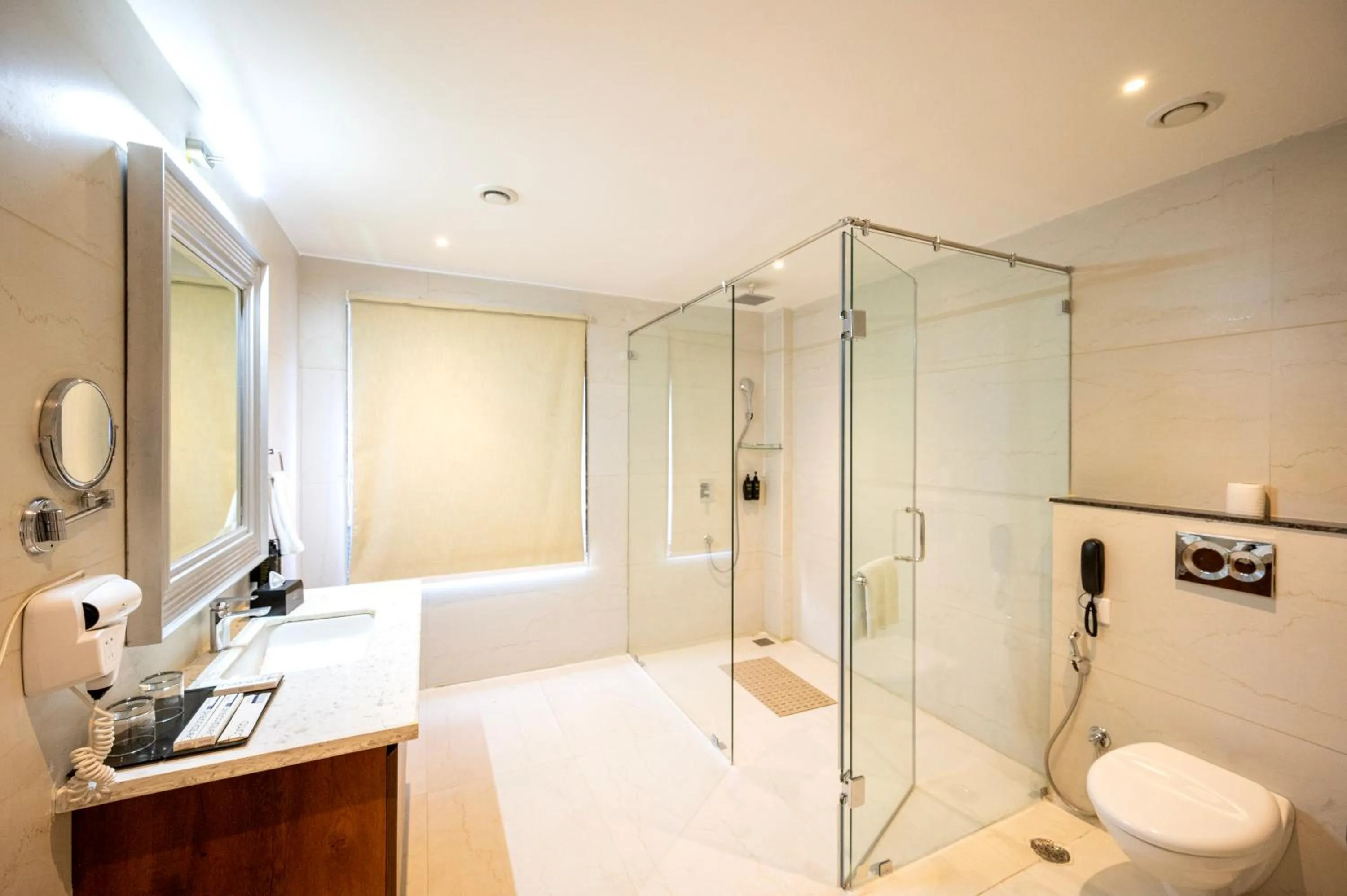 Essentia Luxury Resort & Spa Udaipur