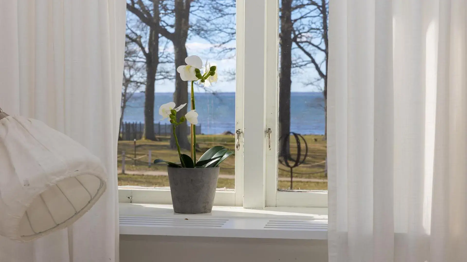 Queen Room (55 in bed) - single occupancy in Mormors Pensionat Strandhagen Queen Room (55 in bed) - single occupancy in Mormors Pensionat Strandhagen