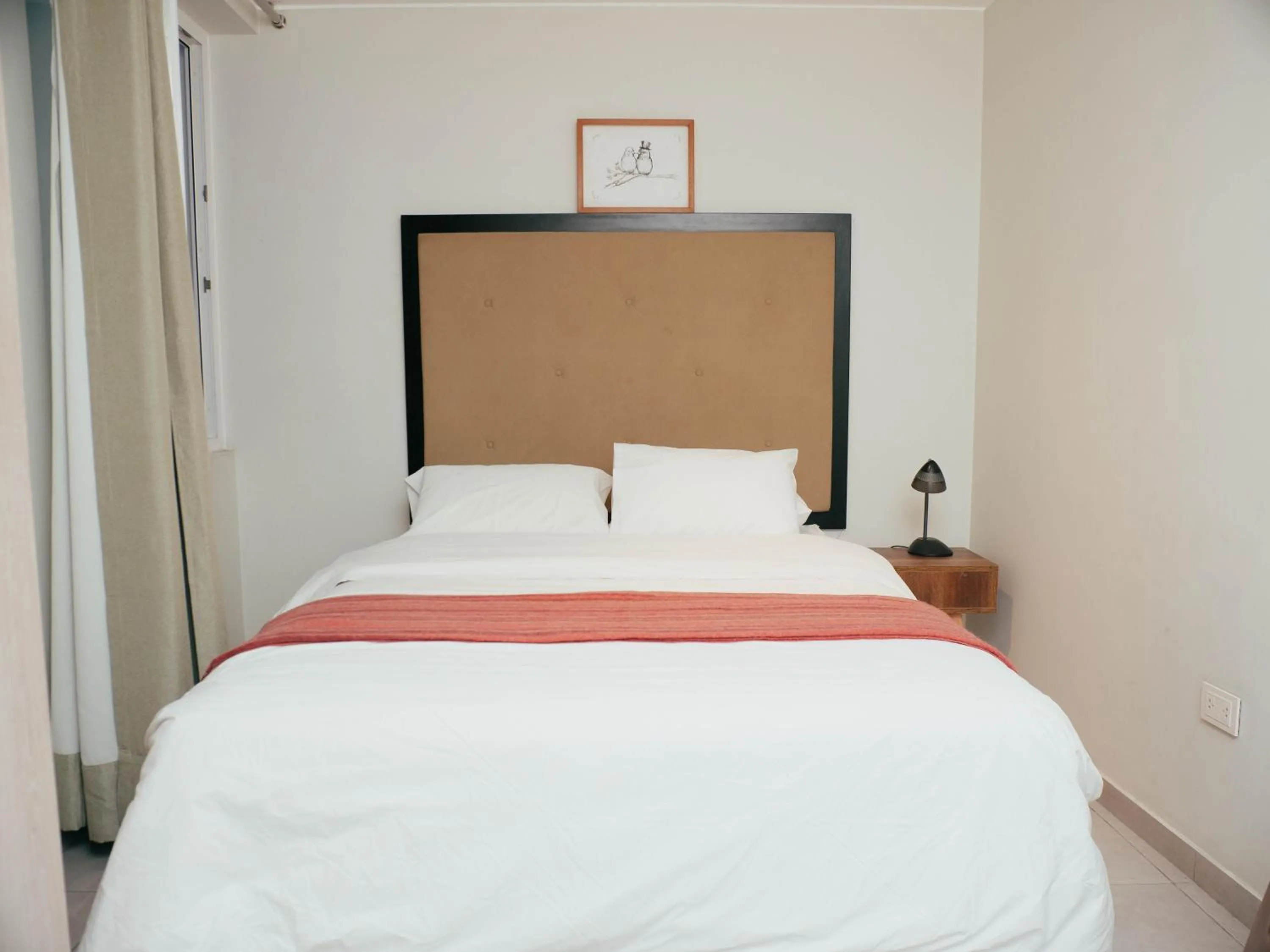 Queen Room in The Point Miraflores, Lima