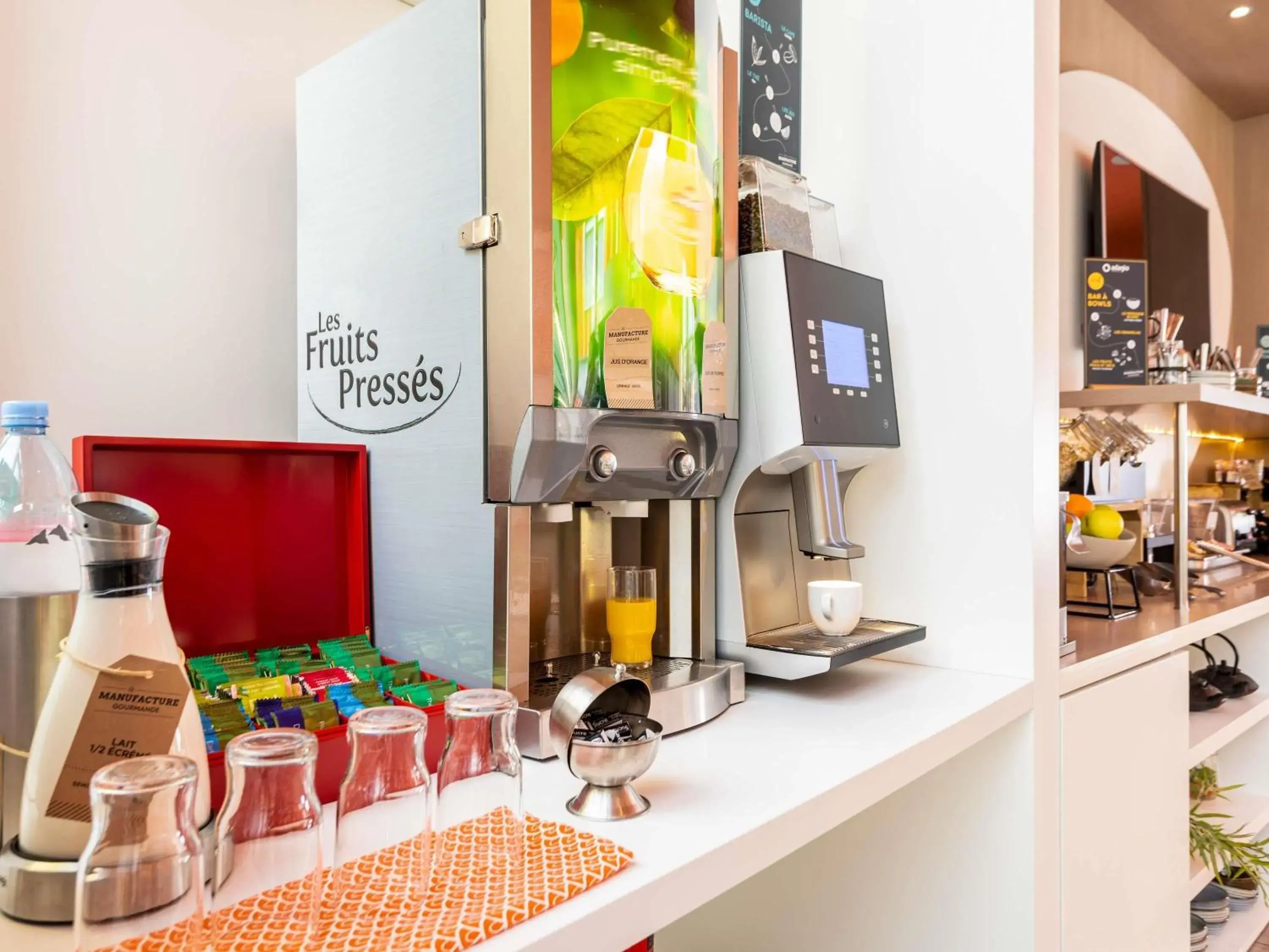 Breakfast in Aparthotel Adagio Access Paris Massy Gare Breakfast in Aparthotel Adagio Access Paris Massy Gare