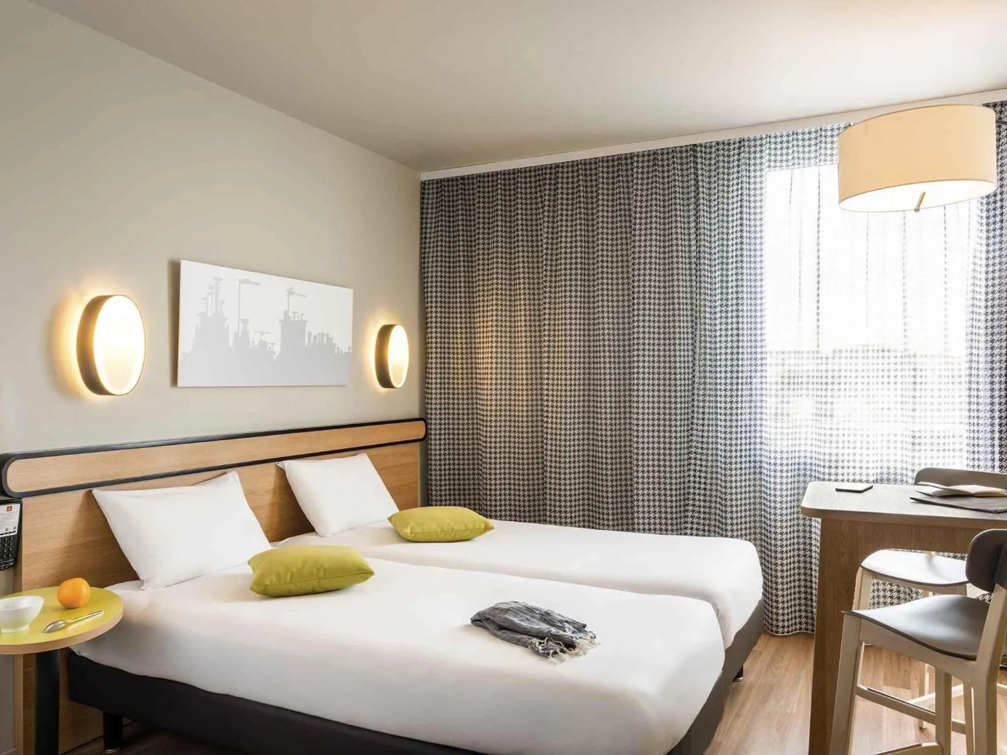 Bedroom, Bed in Aparthotel Adagio Access Paris Massy Gare