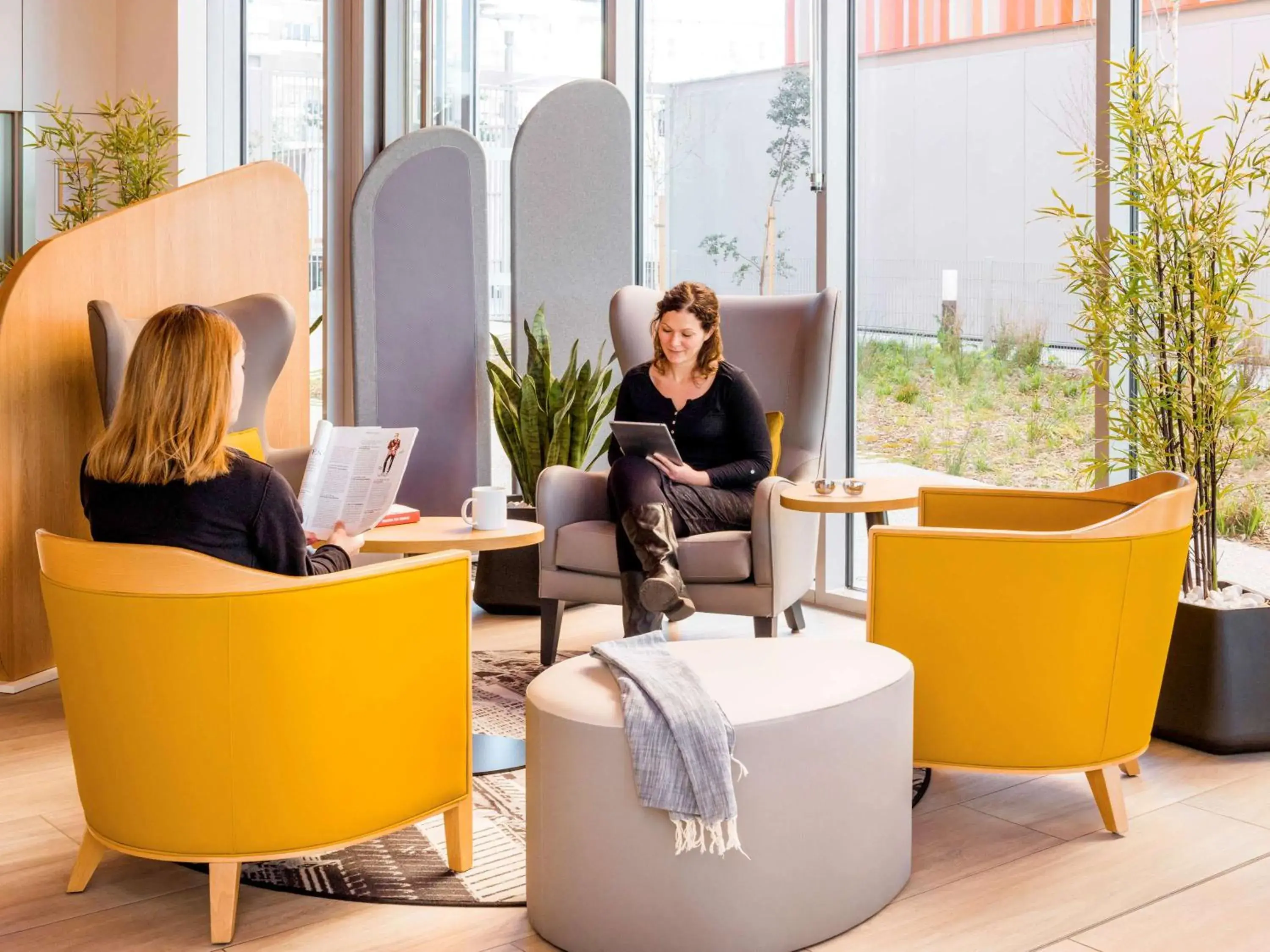 Property building in Aparthotel Adagio Access Paris Massy Gare Property building in Aparthotel Adagio Access Paris Massy Gare