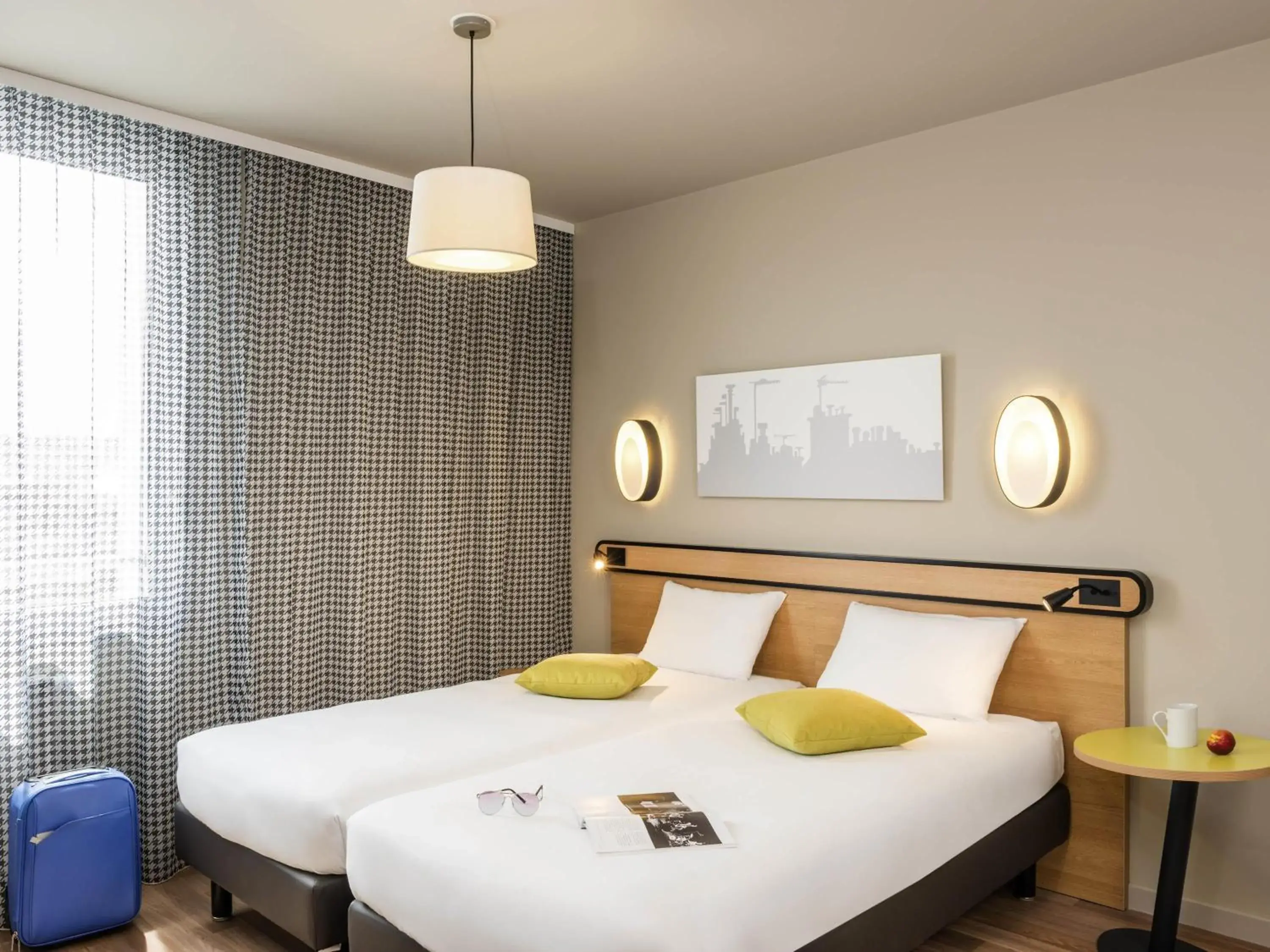 Property building, Bed in Aparthotel Adagio Access Paris Massy Gare Property building, Bed in Aparthotel Adagio Access Paris Massy Gare