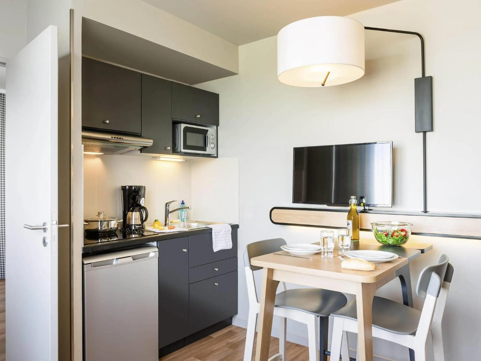 Bedroom in Aparthotel Adagio Access Paris Massy Gare