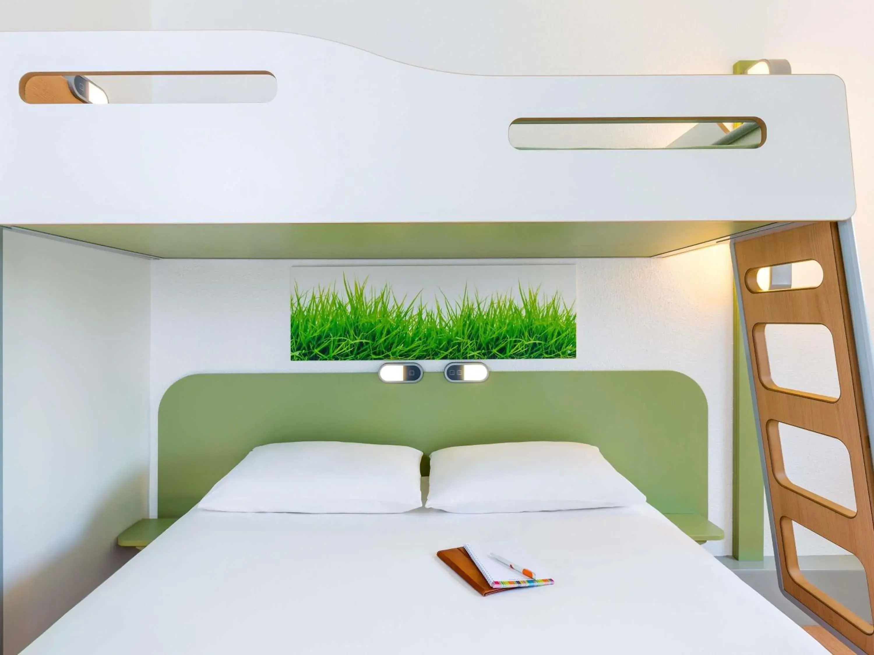 Bedroom, Bed in Ibis Budget Angers Parc des Expositions Bedroom, Bed in Ibis Budget Angers Parc des Expositions