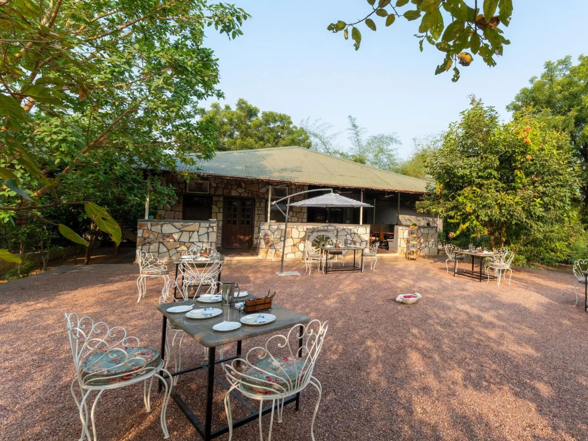 Restaurant/places to eat in Moustache Ranthambore Luxuria Restaurant/places to eat in Moustache Ranthambore Luxuria