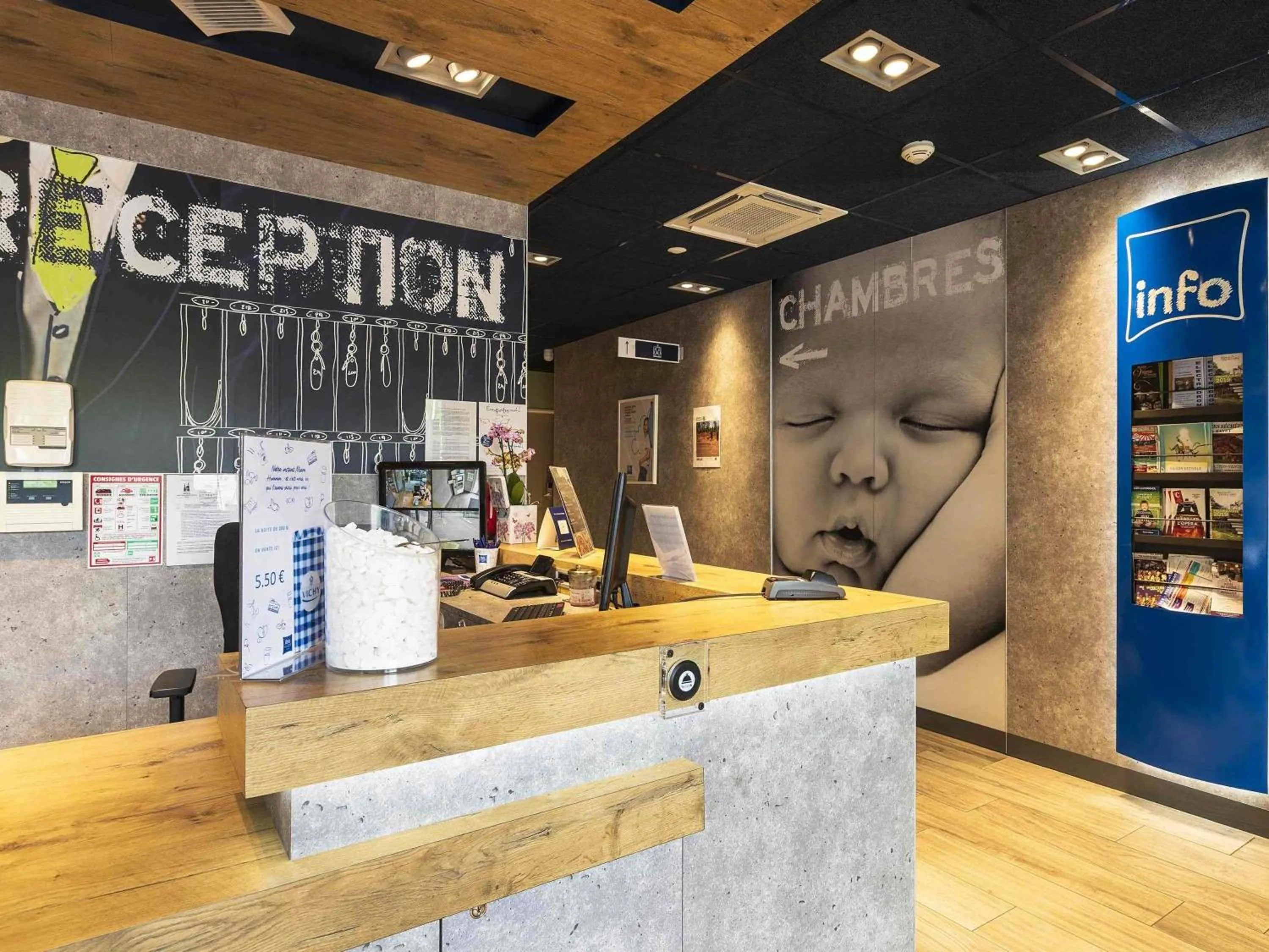 Property building in ibis budget Saint Pourcain