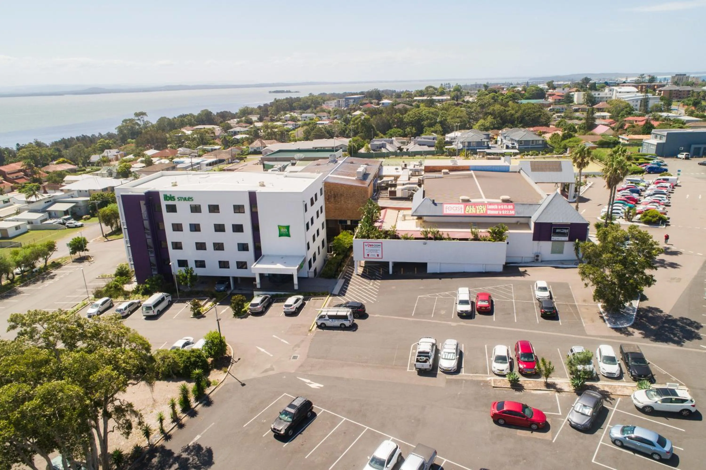 Bird's eye view in Ibis Styles The Entrance