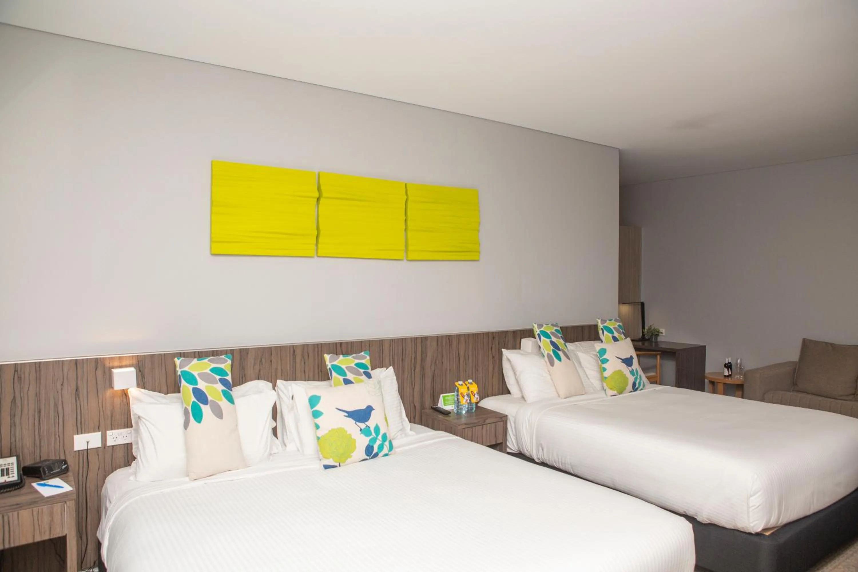 Bedroom, Bed in Ibis Styles The Entrance