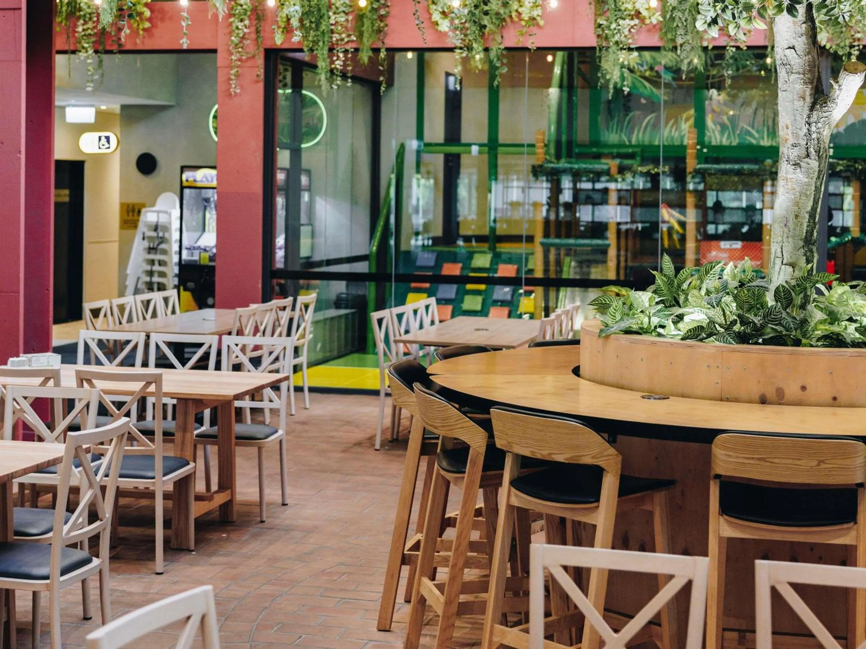 Lounge or bar in Ibis Styles The Entrance