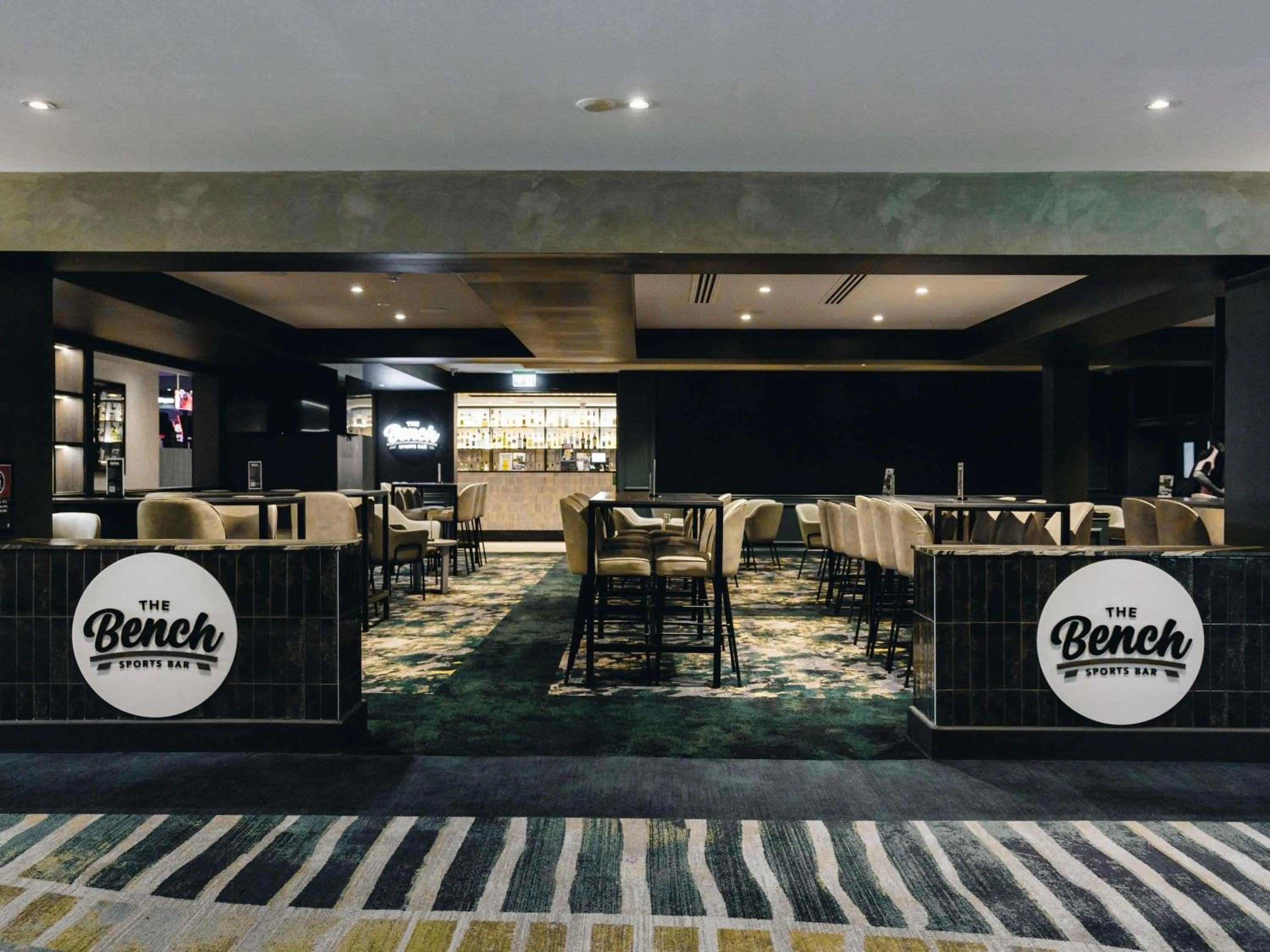 Lounge or bar in Ibis Styles The Entrance