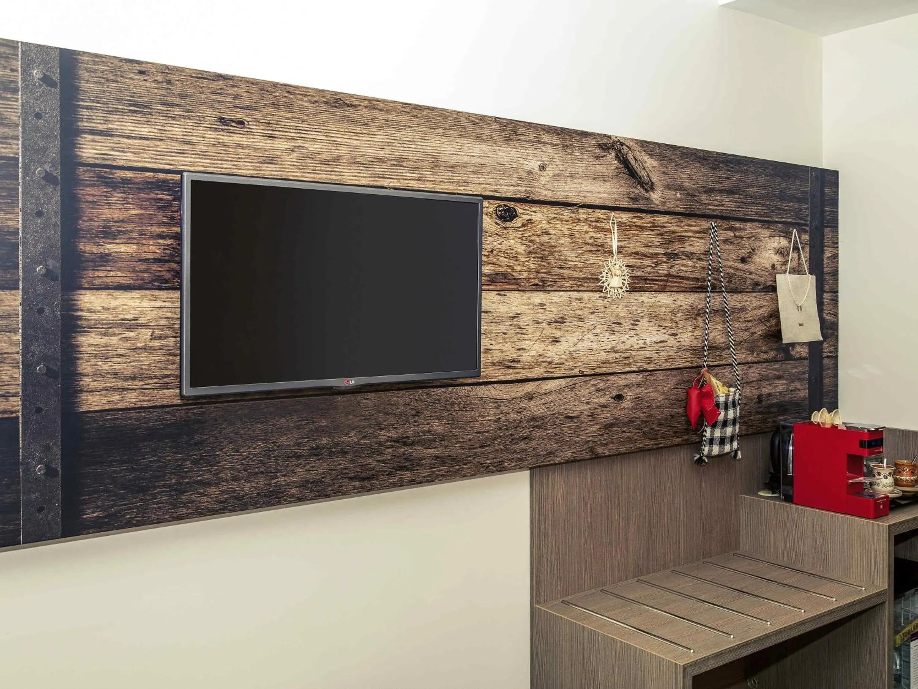 Bedroom in Mercure Bucharest City Center Bedroom in Mercure Bucharest City Center