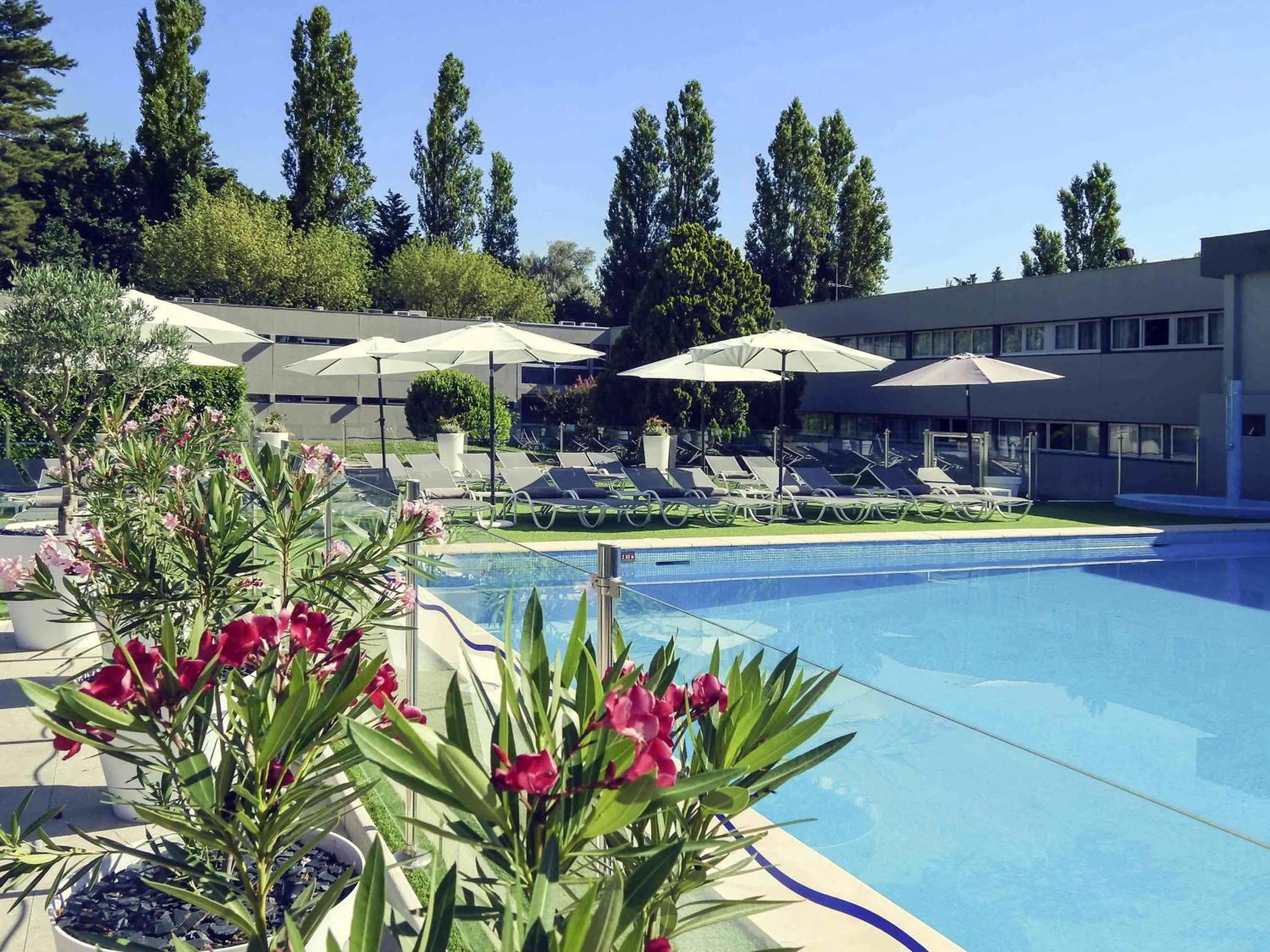 Property building in Mercure Orange Centre A7/A9