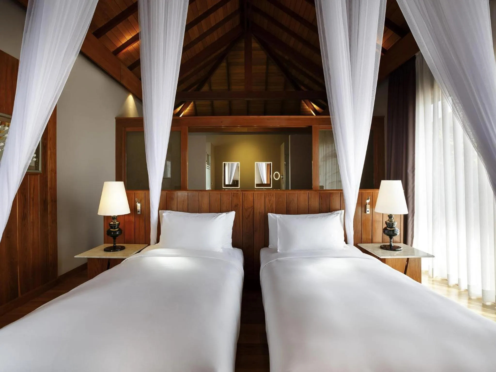 Bedroom in Novotel Inle Lake Myat Min