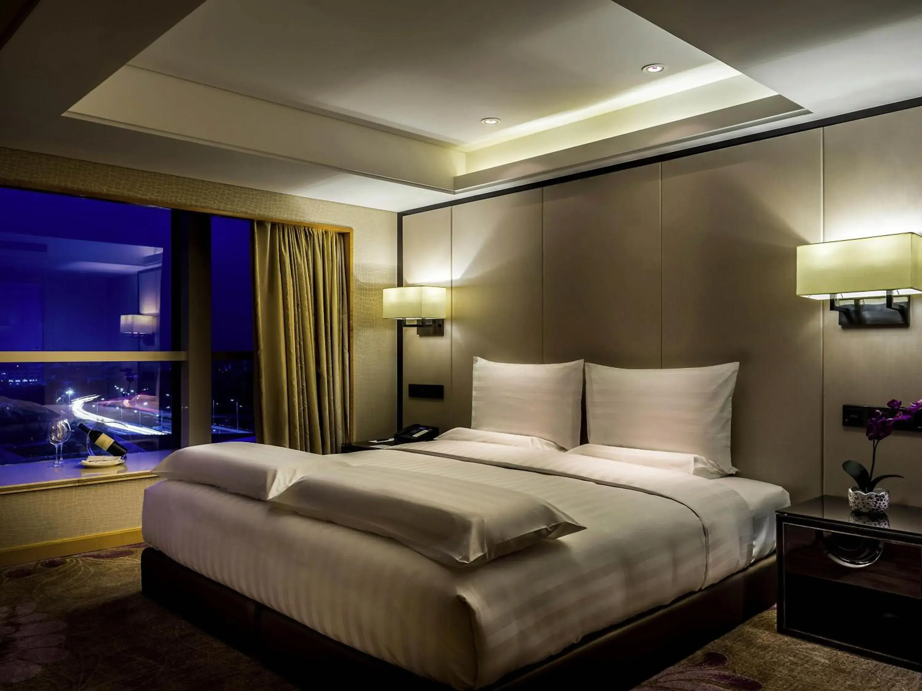 Bedroom in Pullman Qingdao Ziyue Bedroom in Pullman Qingdao Ziyue