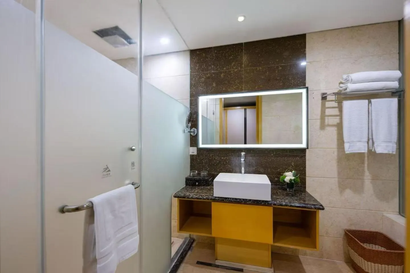 Pullman Qingdao Ziyue