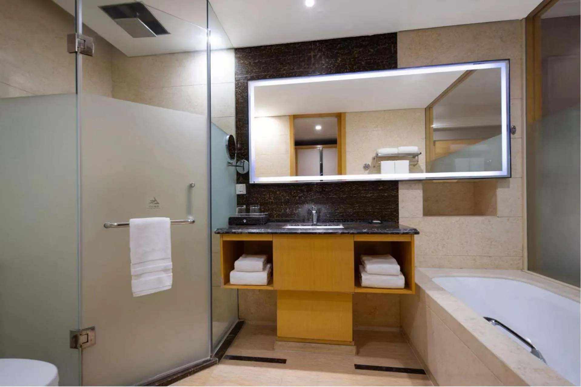 Pullman Qingdao Ziyue