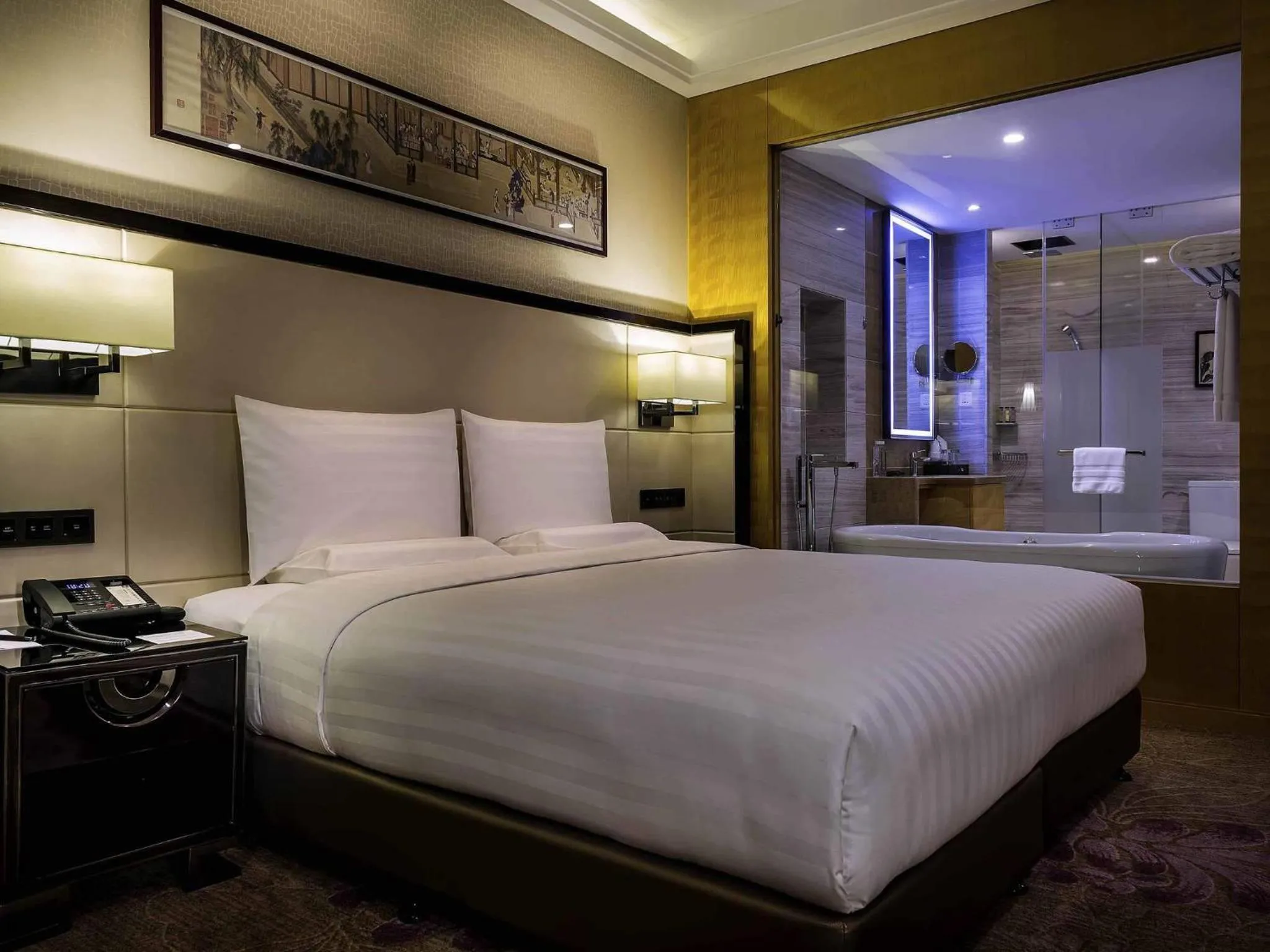 Bedroom in Pullman Qingdao Ziyue