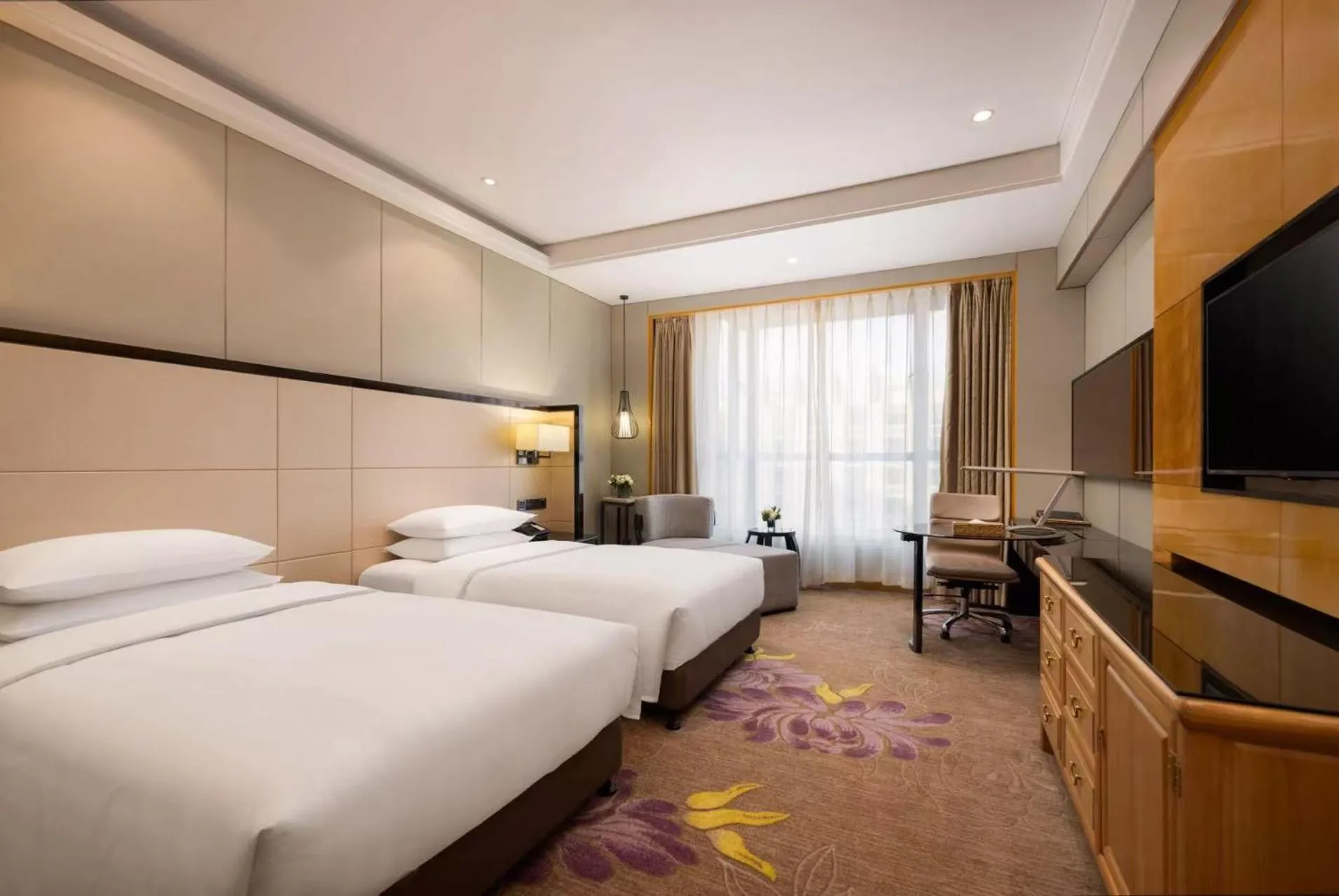 Pullman Qingdao Ziyue