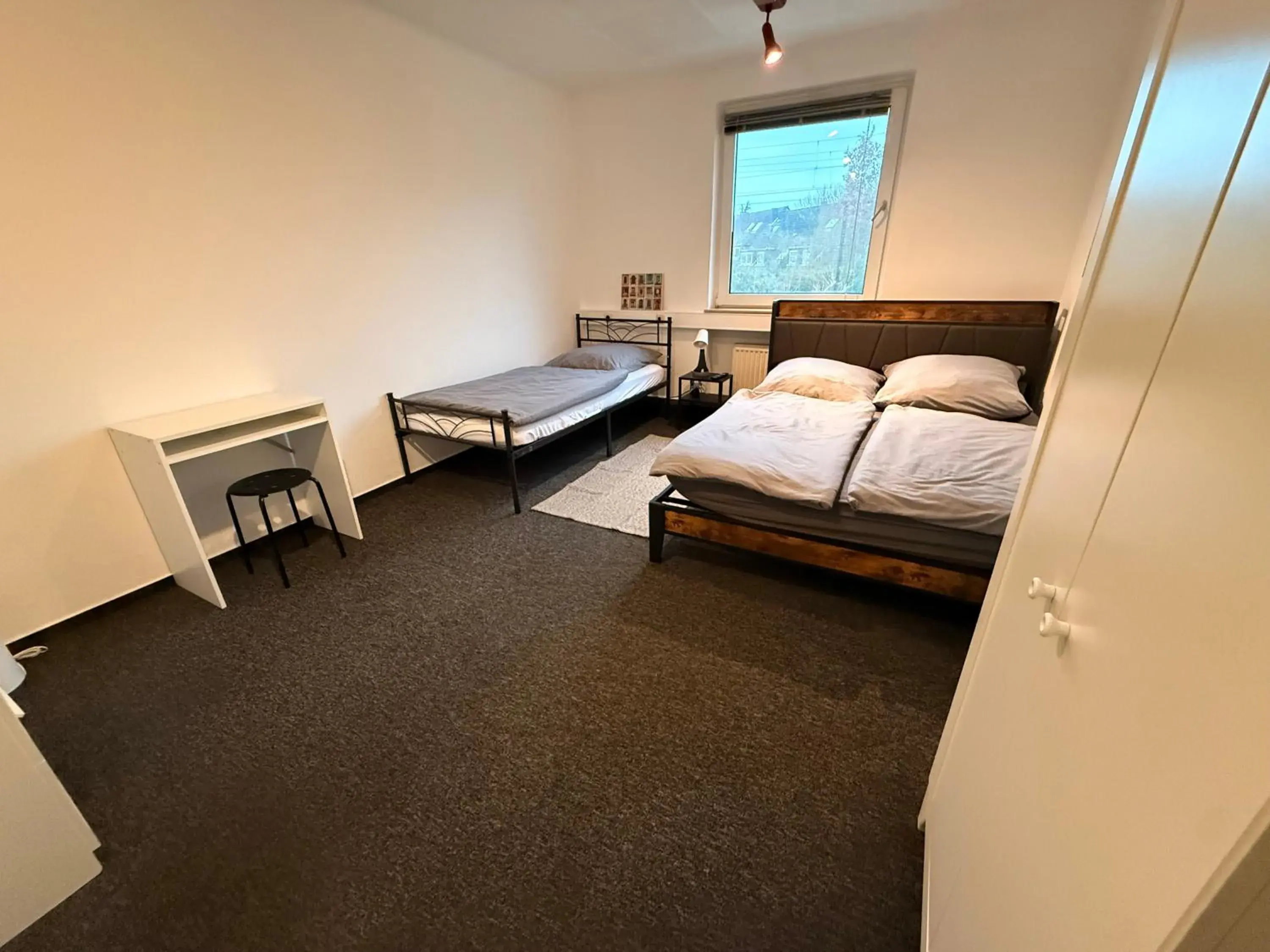 Standard Twin Room in Pott Hostel - Essen Steele Standard Twin Room in Pott Hostel - Essen Steele
