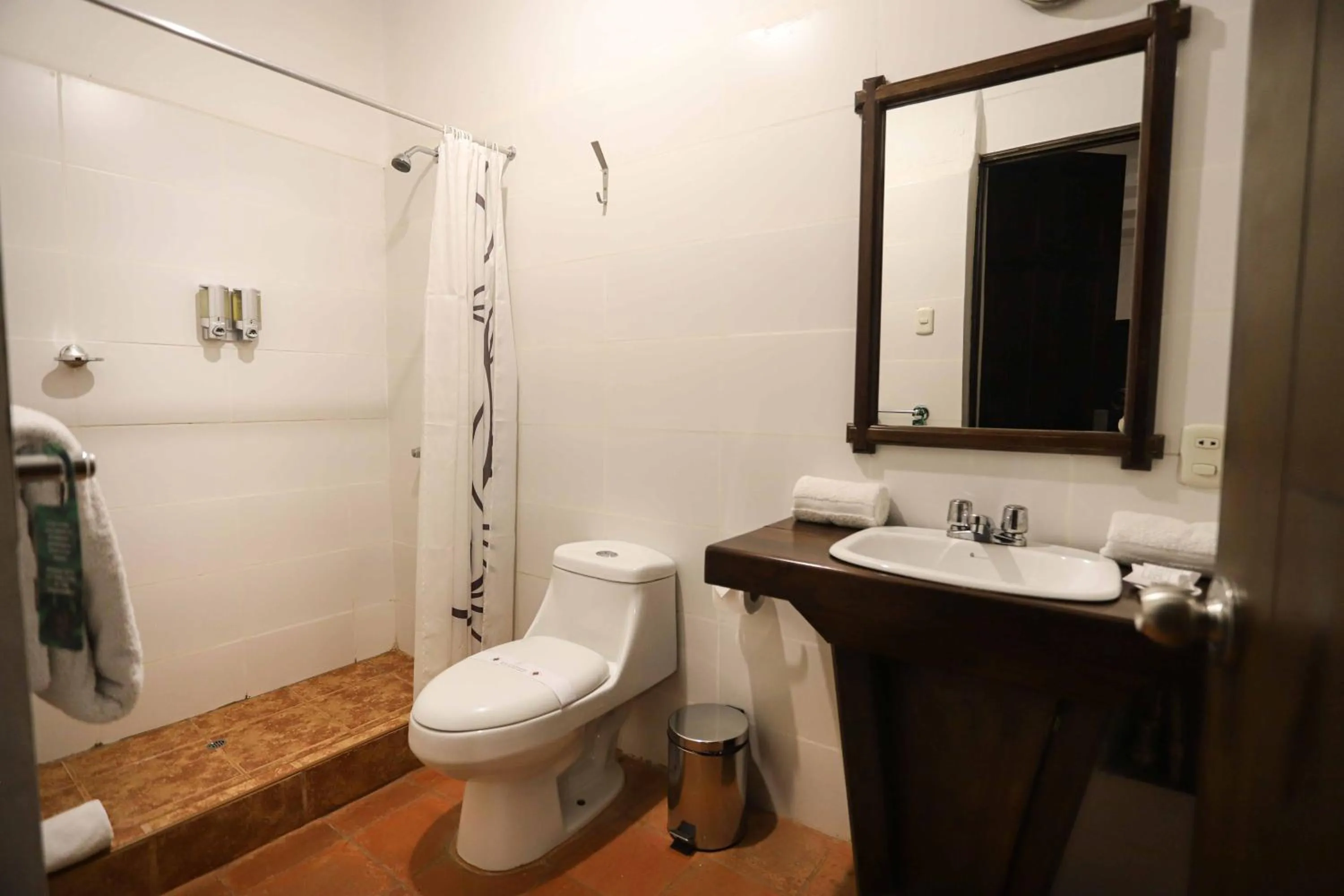 Bathroom in La Xalca Hotel - Asociado Casa Andina