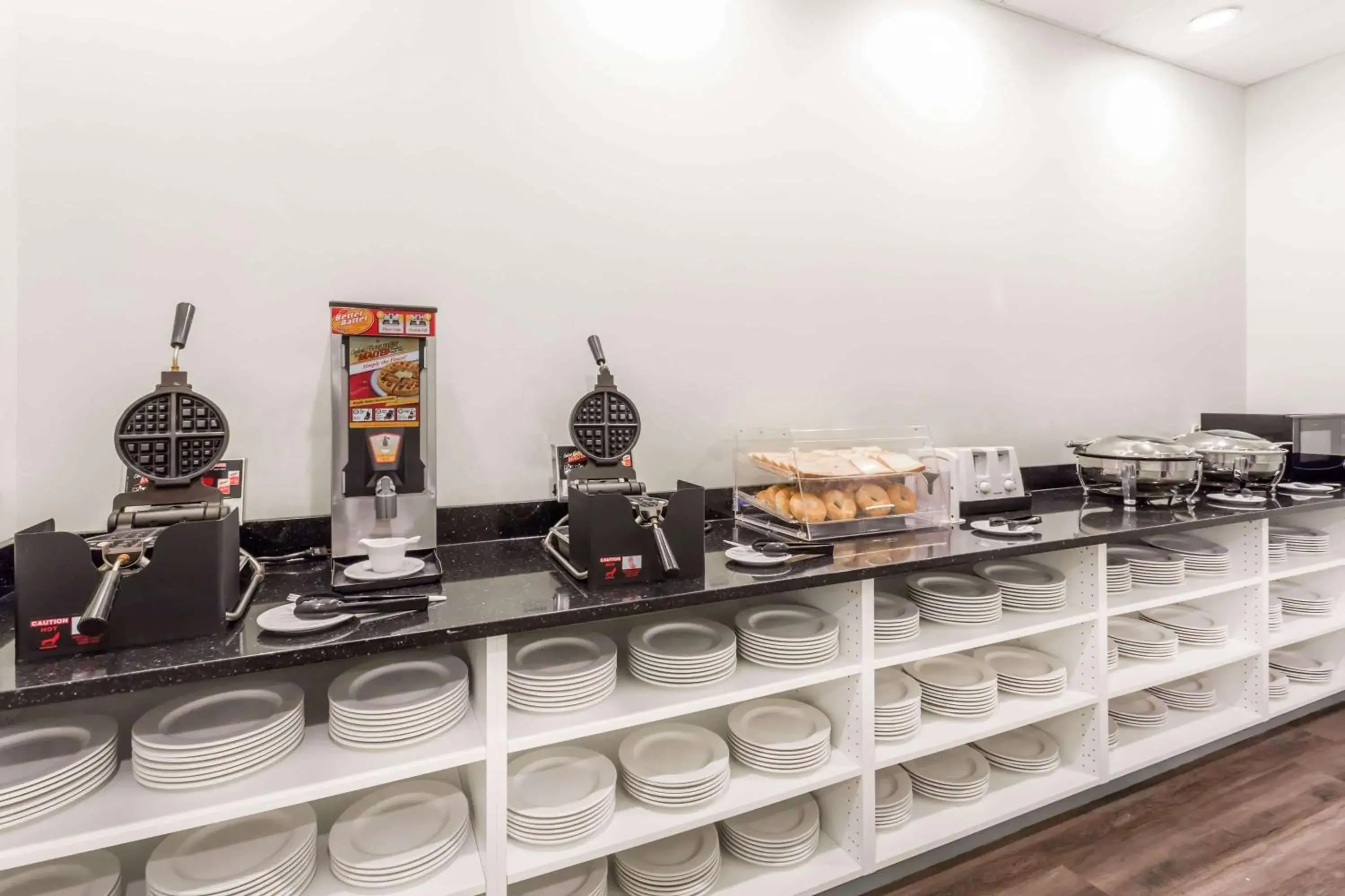 Breakfast in Ramada by Wyndham Hinton Breakfast in Ramada by Wyndham Hinton