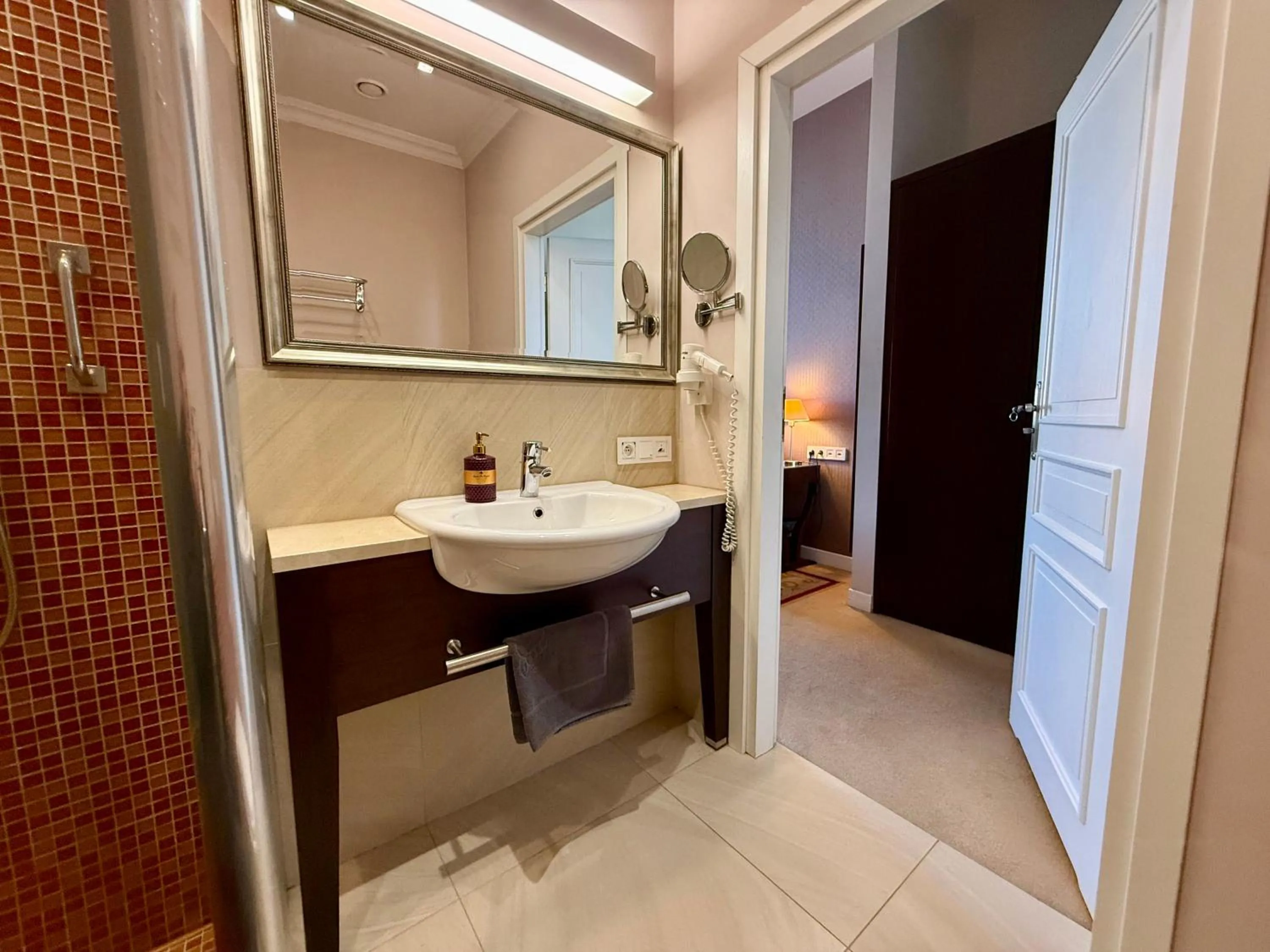 Bathroom in DK Dyplomat