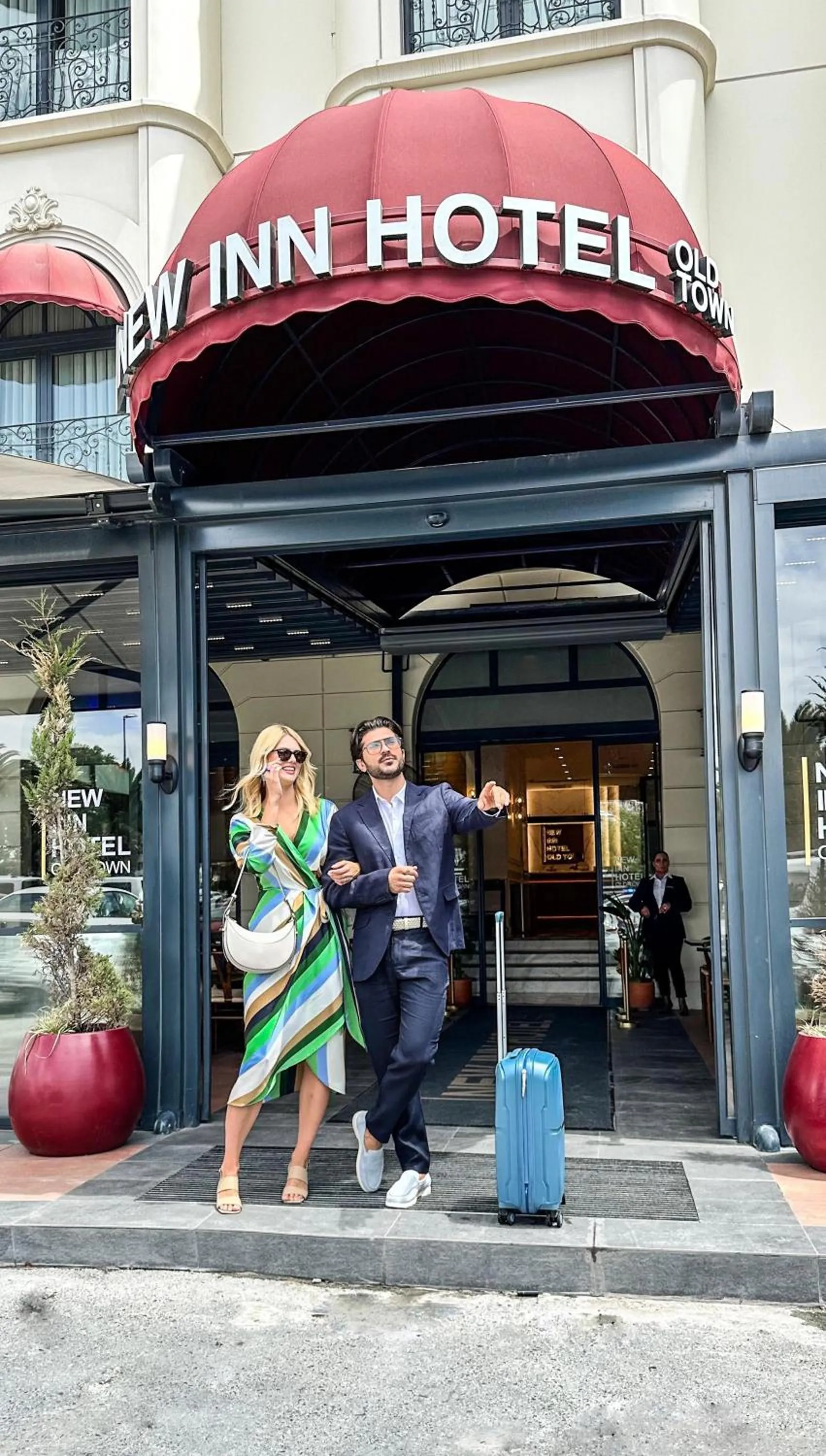 Property building in New Inn Hotel Old Town