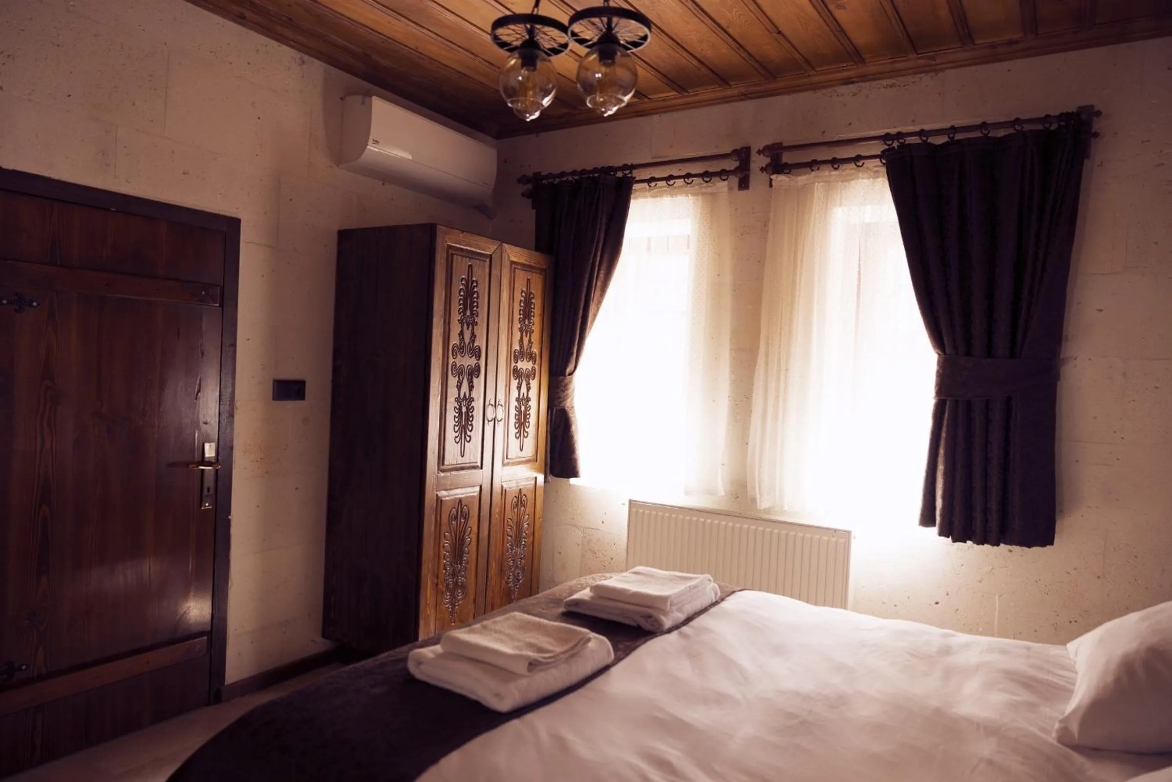 Bed in Göreme Stone Age