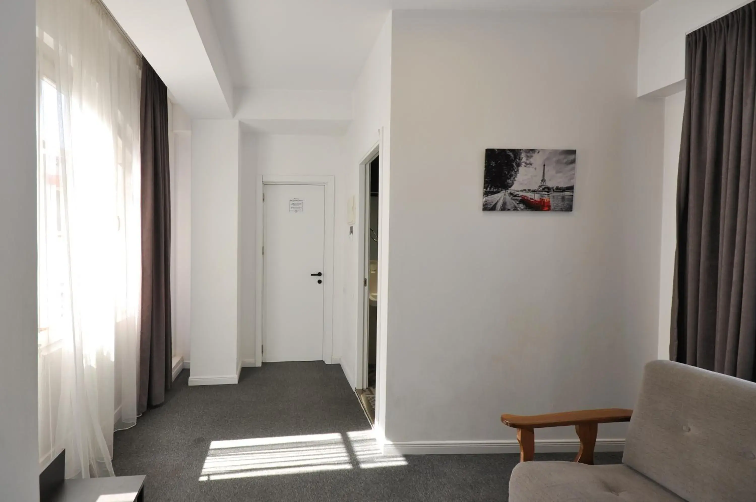 Double Room with Balcony in Meidan Inn Double Room with Balcony in Meidan Inn