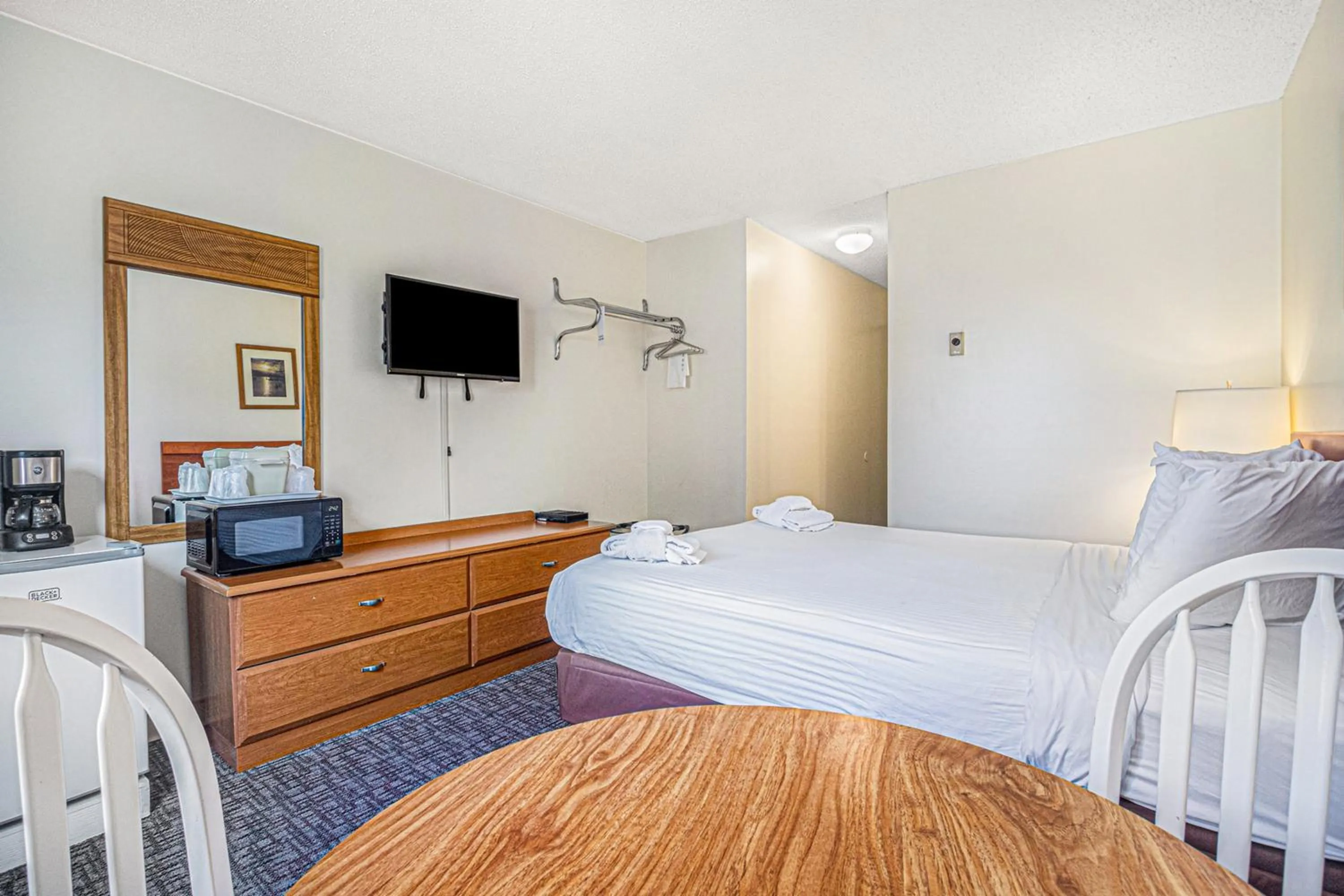 Bed in Ludington Pier House