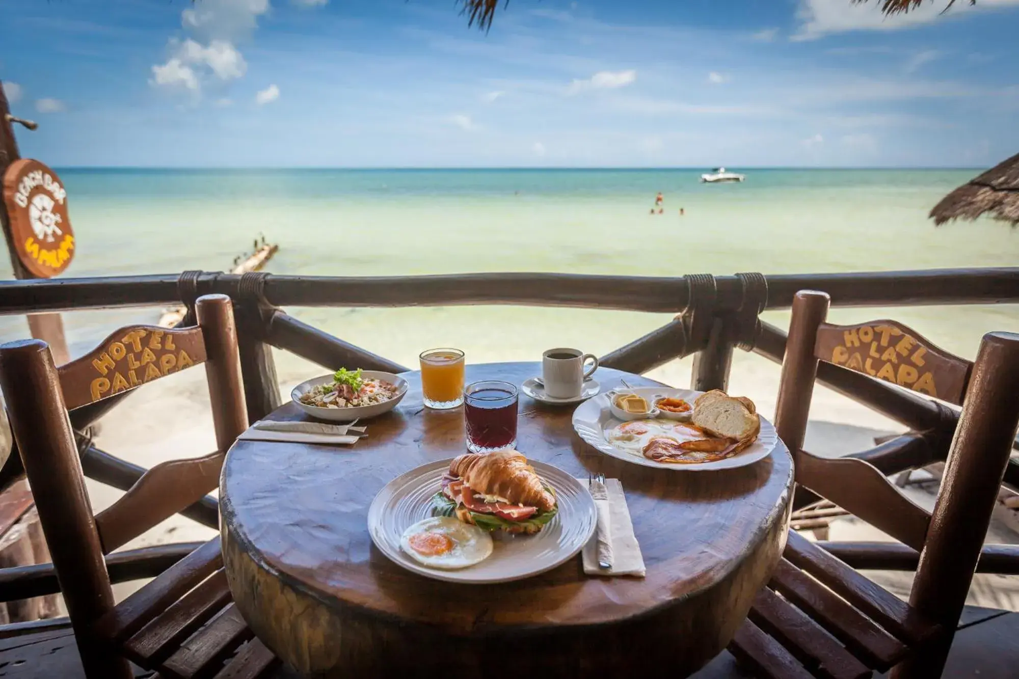 Restaurant/places to eat in Beachfront Hotel La Palapa - Adults Only Restaurant/places to eat in Beachfront Hotel La Palapa - Adults Only