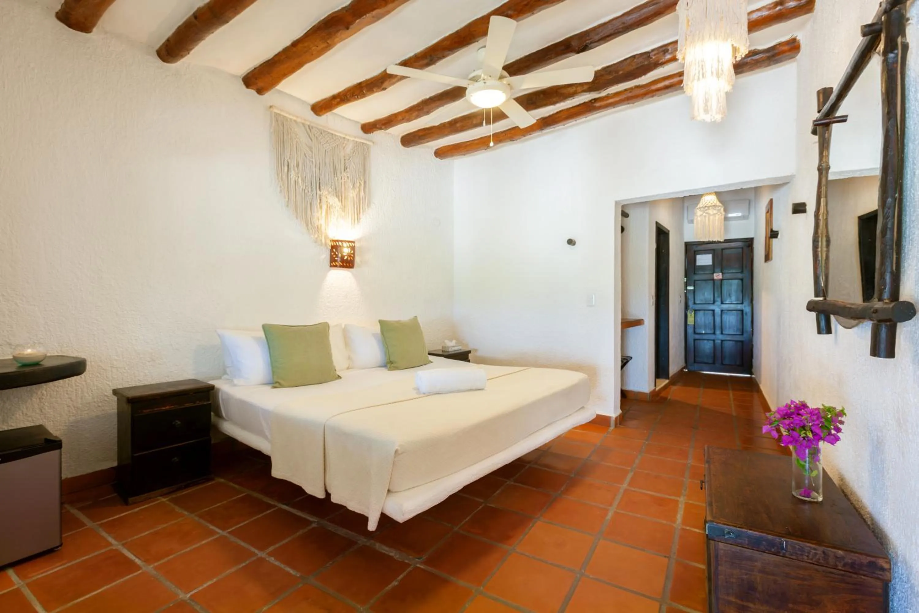 Bed in Beachfront Hotel La Palapa - Adults Only