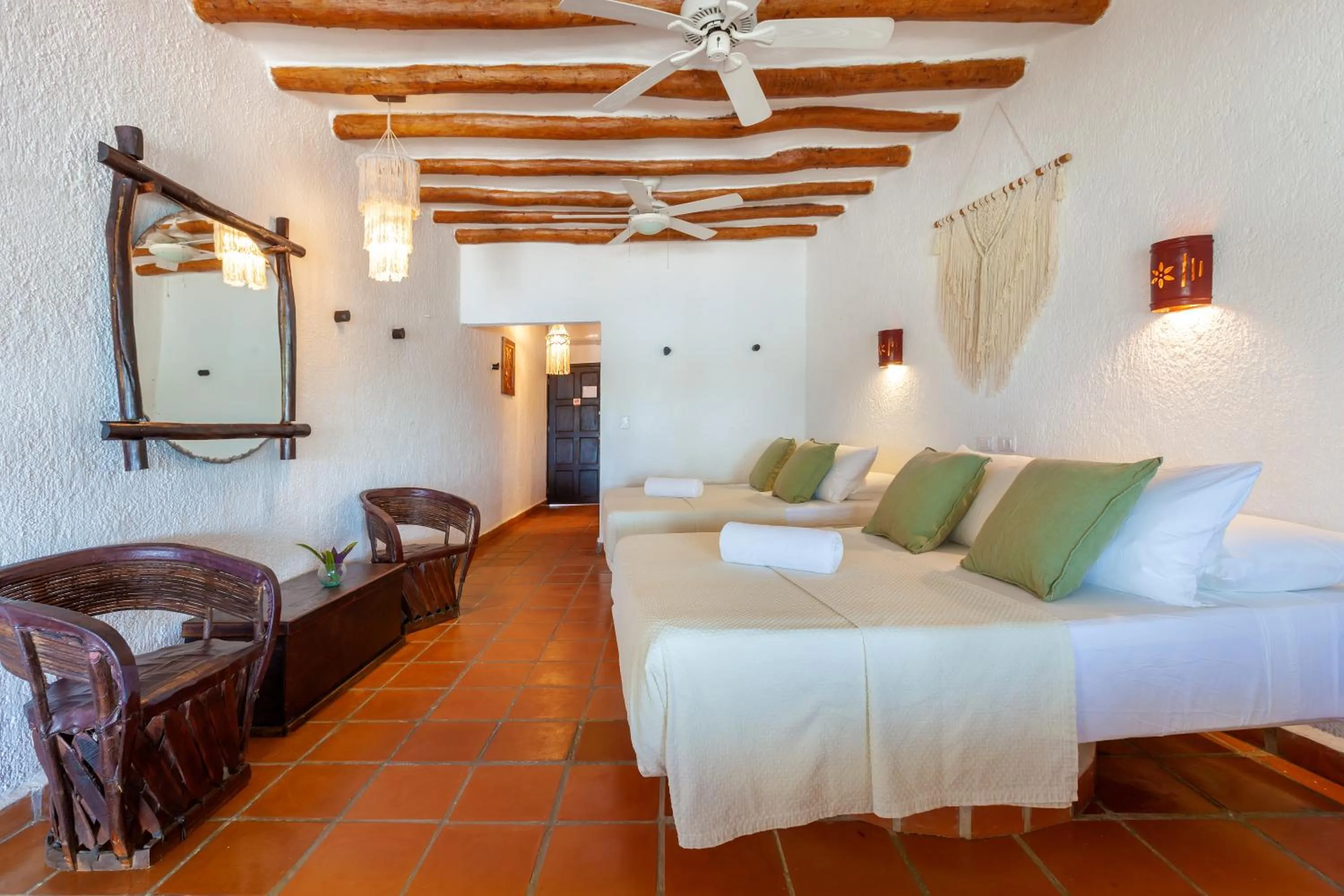 Photo of the whole room, Bed in Beachfront Hotel La Palapa - Adults Only
